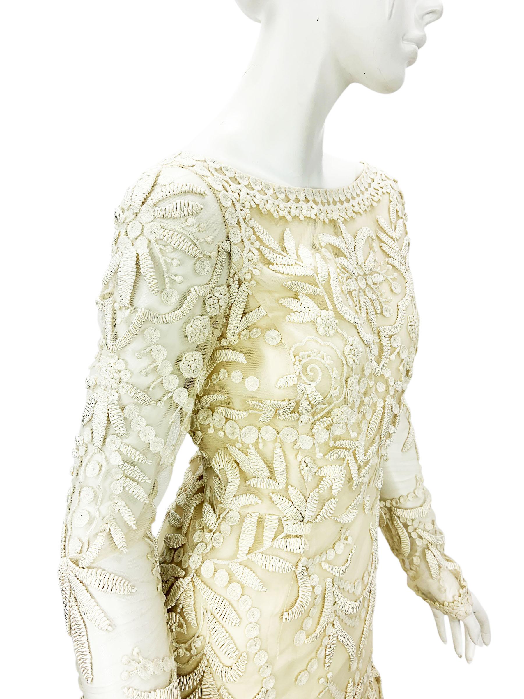 Oscar De La Renta - P/E 2021 - Abito da sposa ricamato in pizzo, avorio, S.I.M. in vendita 3