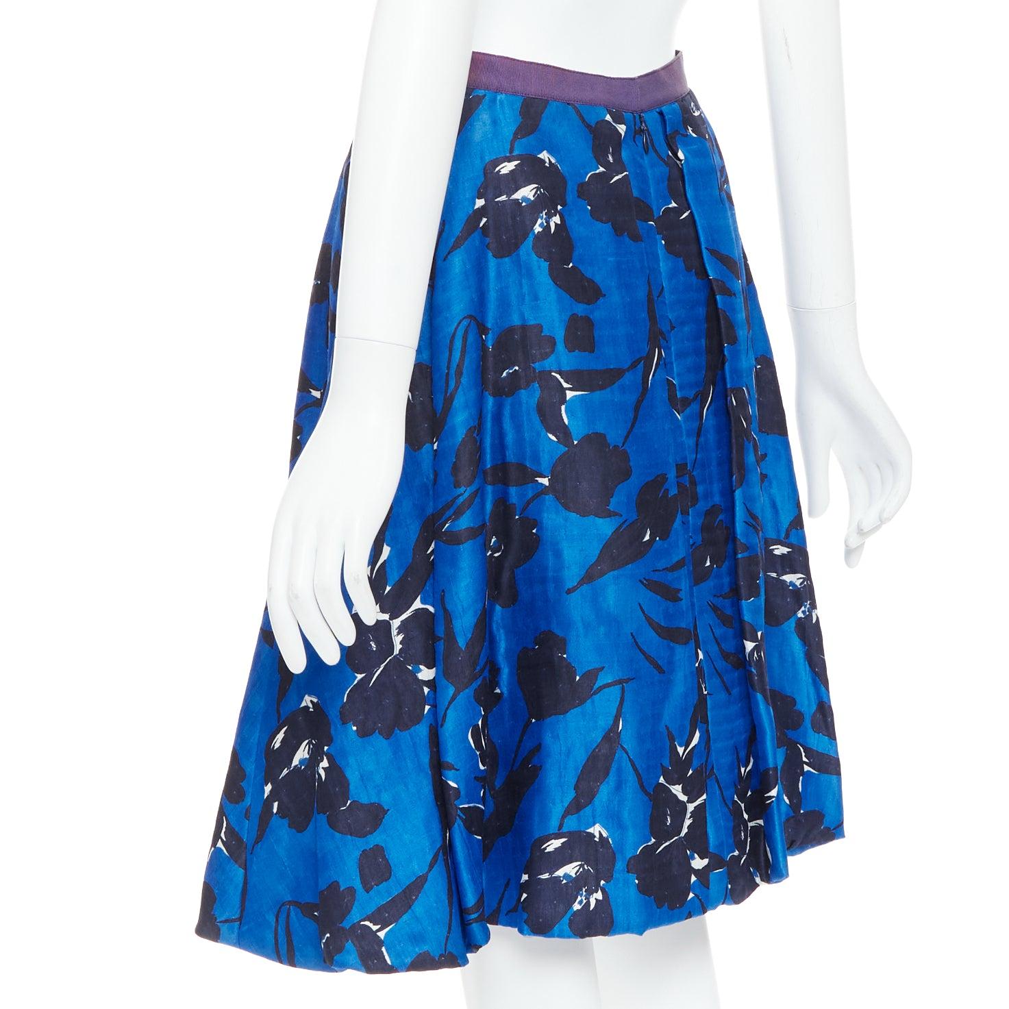 OSCAR DE LA RENTA S07 blue black silk cotton floral print full midi skirt US2 S For Sale 2