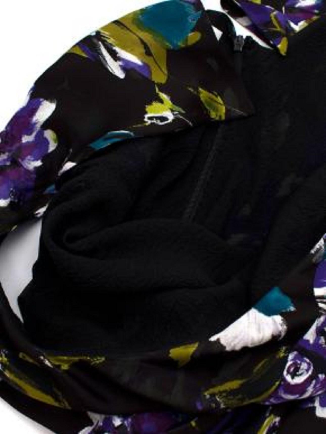 Oscar de la Renta Silk Floral Print Gown For Sale 2