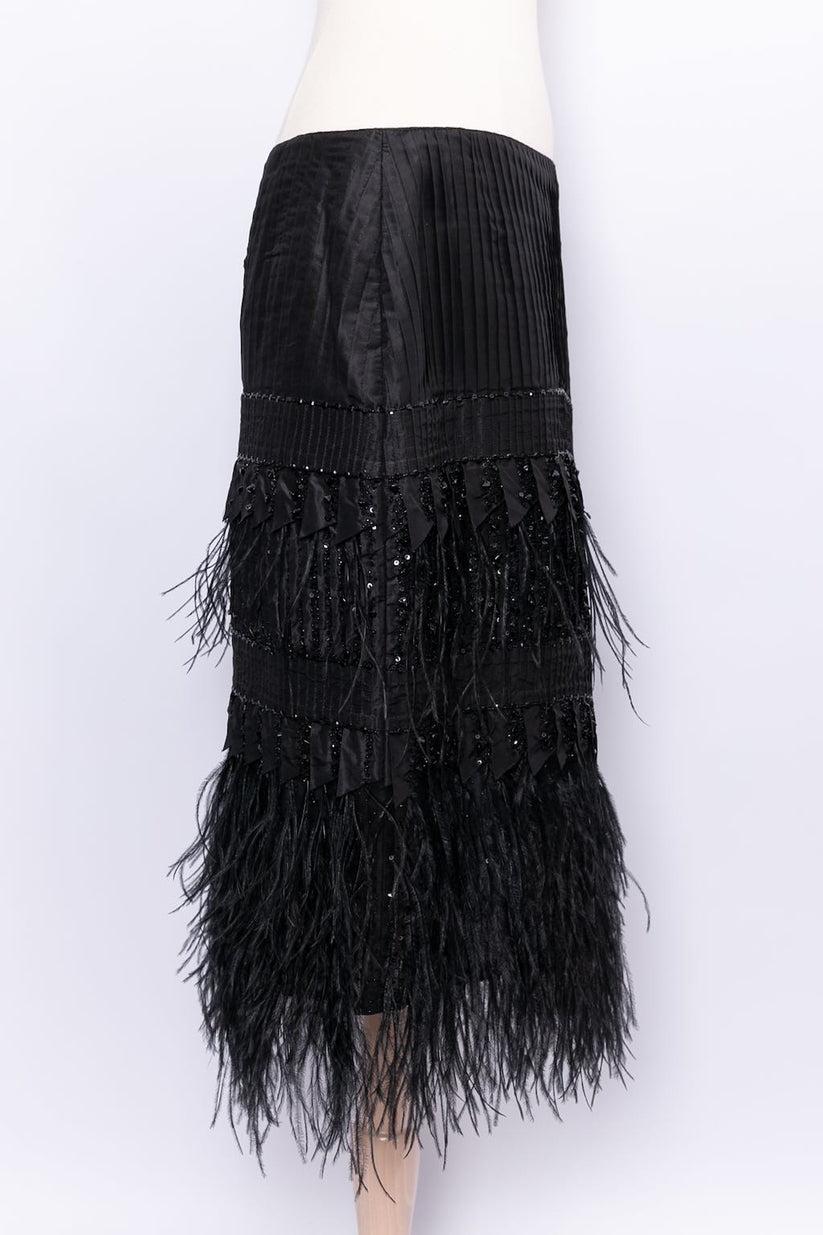 Oscar de la Renta Silk Skirt with Feathers In Excellent Condition For Sale In SAINT-OUEN-SUR-SEINE, FR