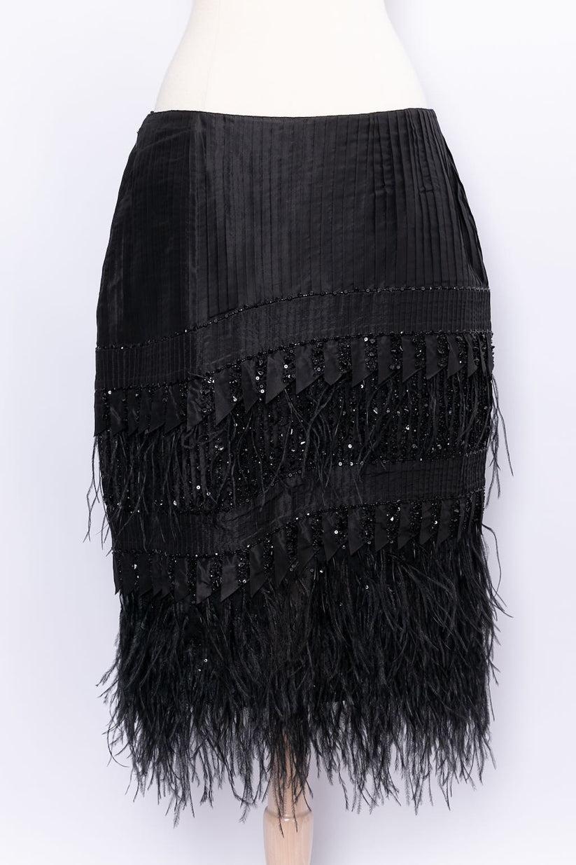 Women's Oscar de la Renta Silk Skirt with Feathers For Sale
