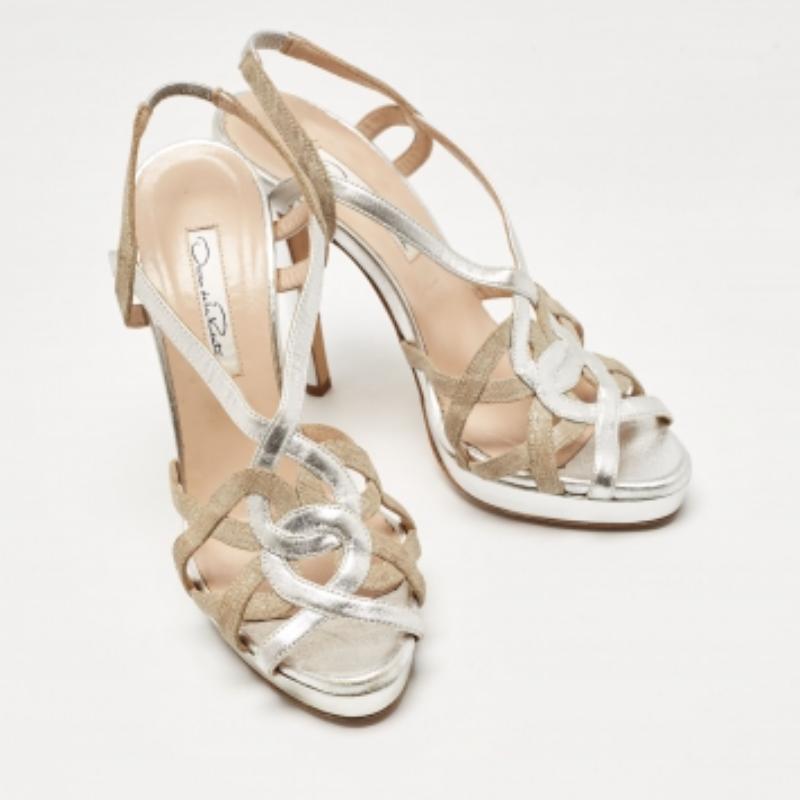 Oscar De La Renta Argento/Beige Pelle e Tela Sandali con Piattaforma Strappy Taglia 37 in vendita 1