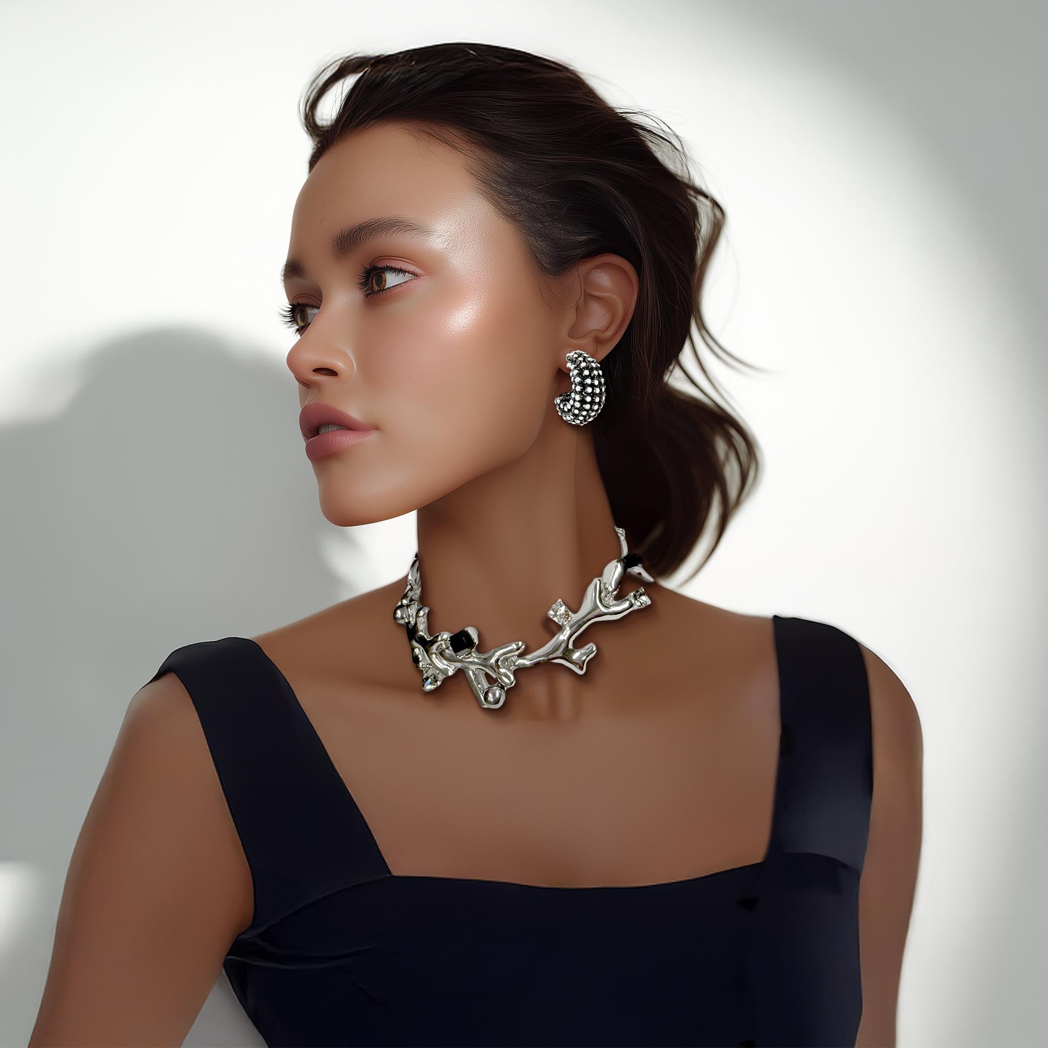 Oscar De La Renta - Girocollo con ramo di corallo placcato in argento e cristalli Swarovski in vendita 5