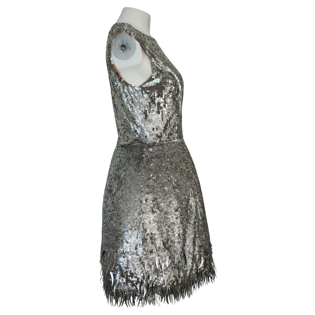Oscar De La Renta Silver - Mini robe à franges pailletées Excellent état - En vente à Beverly Hills, CA