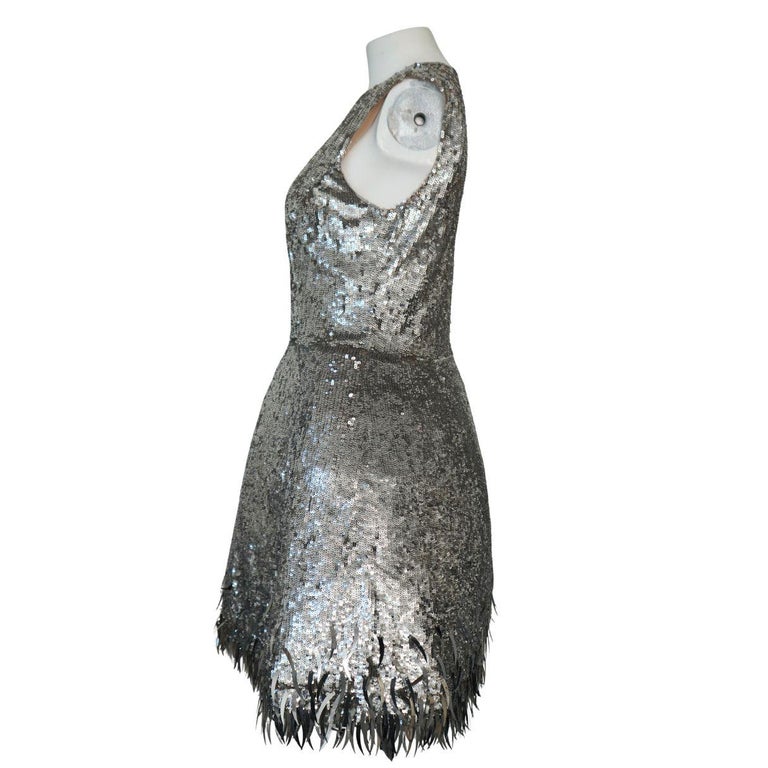 oscar de la renta silver sequin dress Pre-Fall 2025