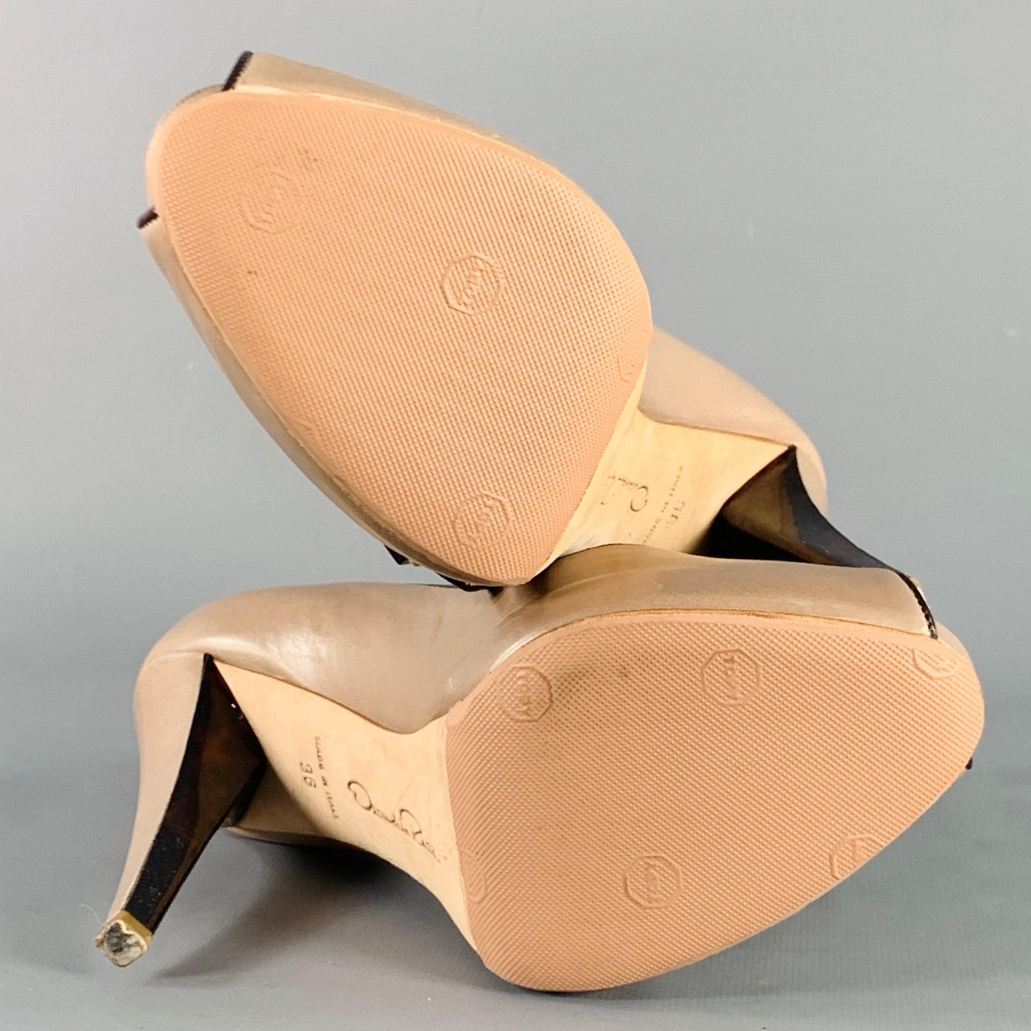 OSCAR DE LA RENTA Size 6 Beige Brown Contrast Trim Mary Jane Platform Pumps For Sale 3