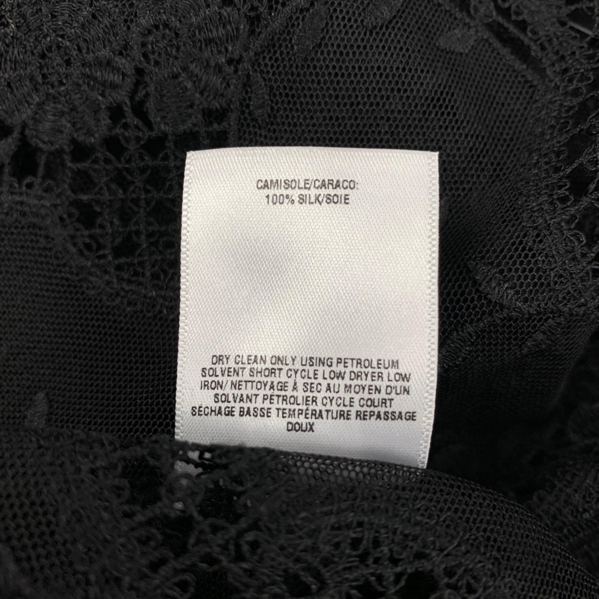OSCAR DE LA RENTA Size 6 Black Silk Lace Bell Sleeves Blouse For Sale 1