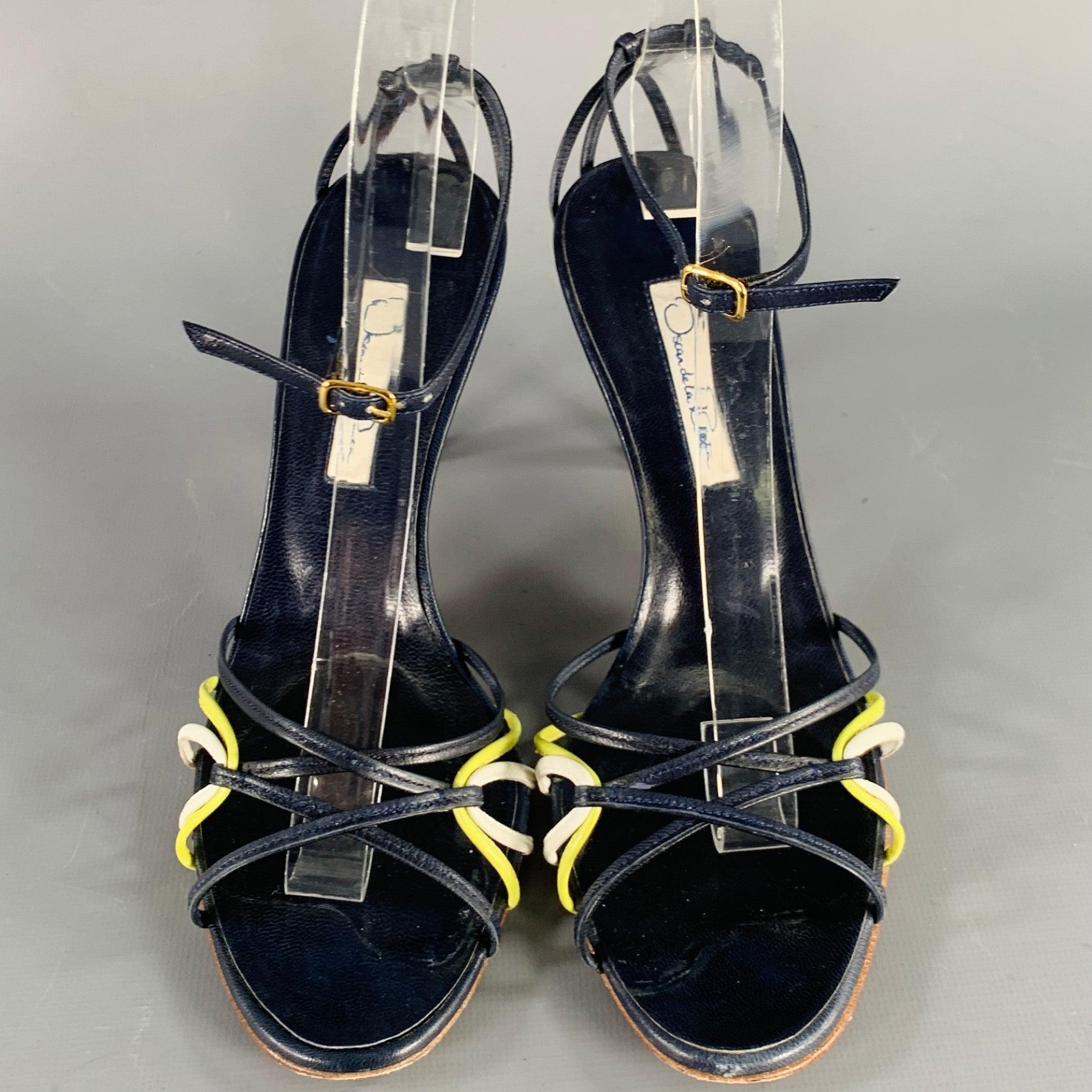 Women's OSCAR DE LA RENTA Size 7 Navy Yellow Leather Strappy Sandals For Sale