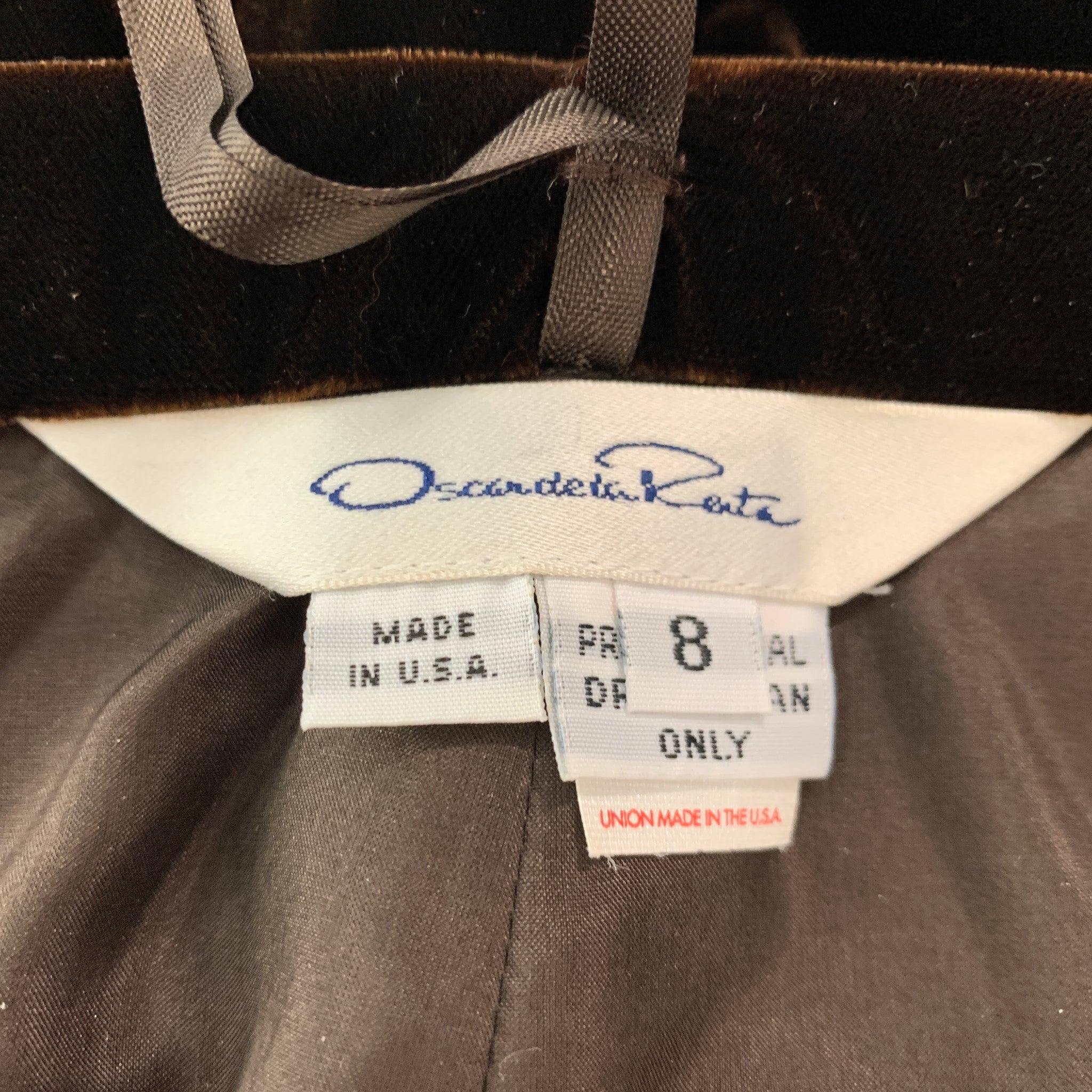 OSCAR DE LA RENTA Size 8 Brown Velvet High Waisted Dress Pants For Sale 1