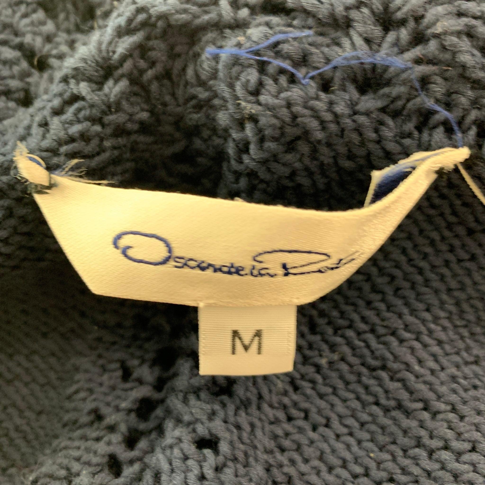 OSCAR DE LA RENTA Size M Navy Cotton Crochet Sleeveless Casual Top For Sale 1