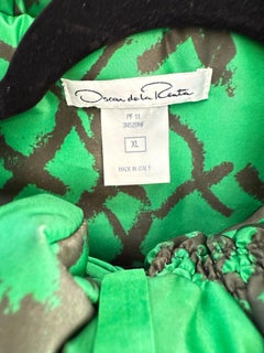 Oscar de la Renta Size XL Silk Kelly Green Black Abstract Print Puffer Vest