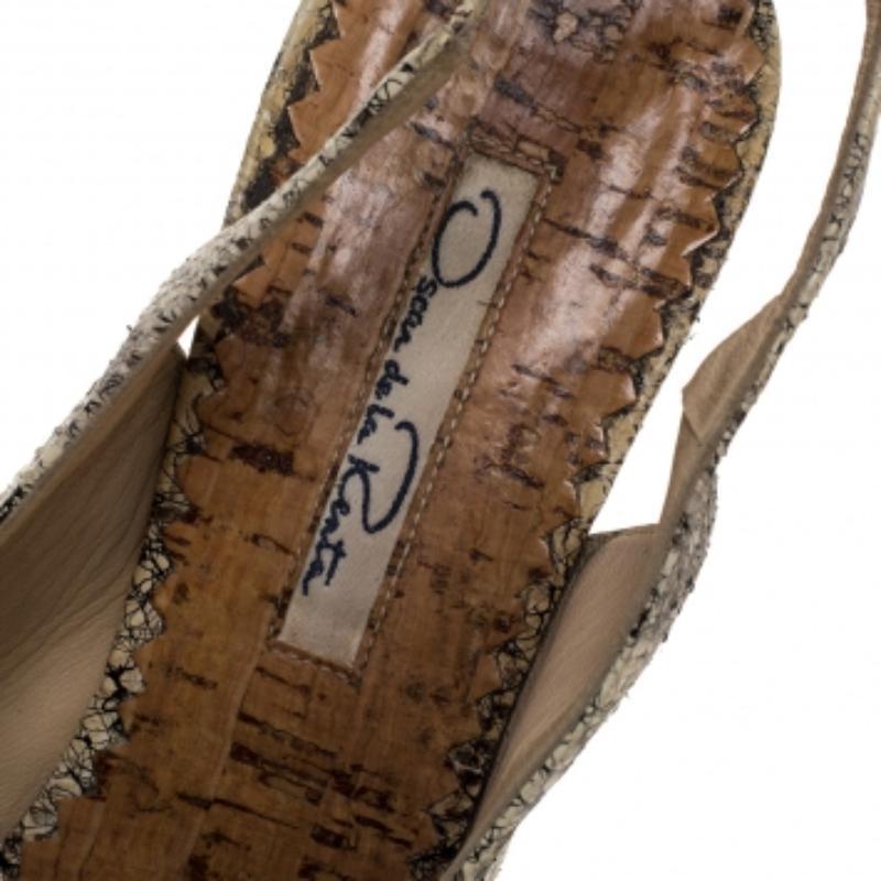 Oscar de la Renta Snake Print Leather Slingback Platform Peep Toe Sandals Size37 For Sale 1