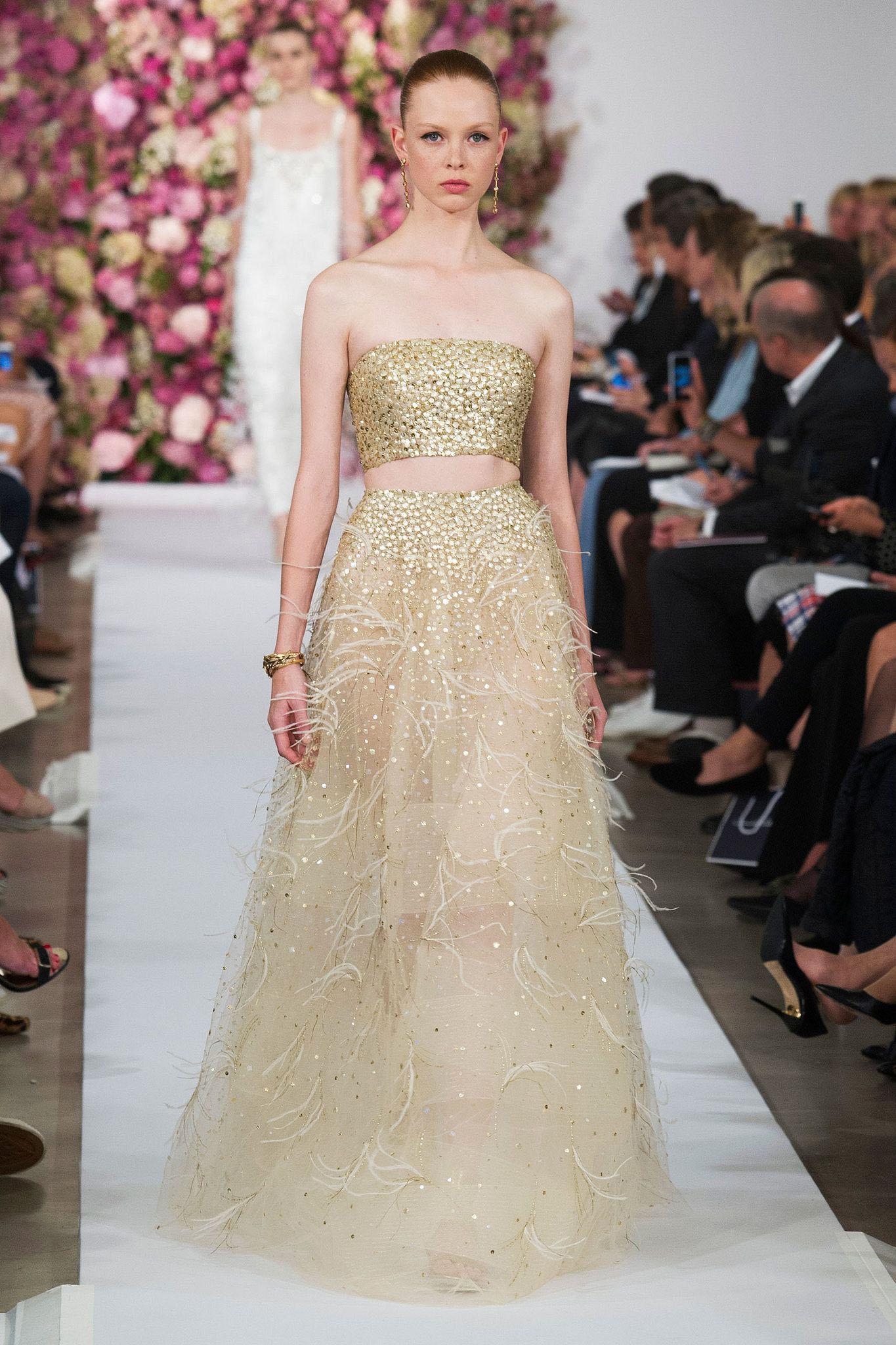 Oscar De La Renta Champagne Embellished Dress Gown
S/S 2015 Runway Collection
Designer size 10 - please check measurements.
Champagne Embellished Tulle Corset Gown Fished with Soft Gold Beads and Sequins, African Ostrich. Exclusive Embroidery. Lined