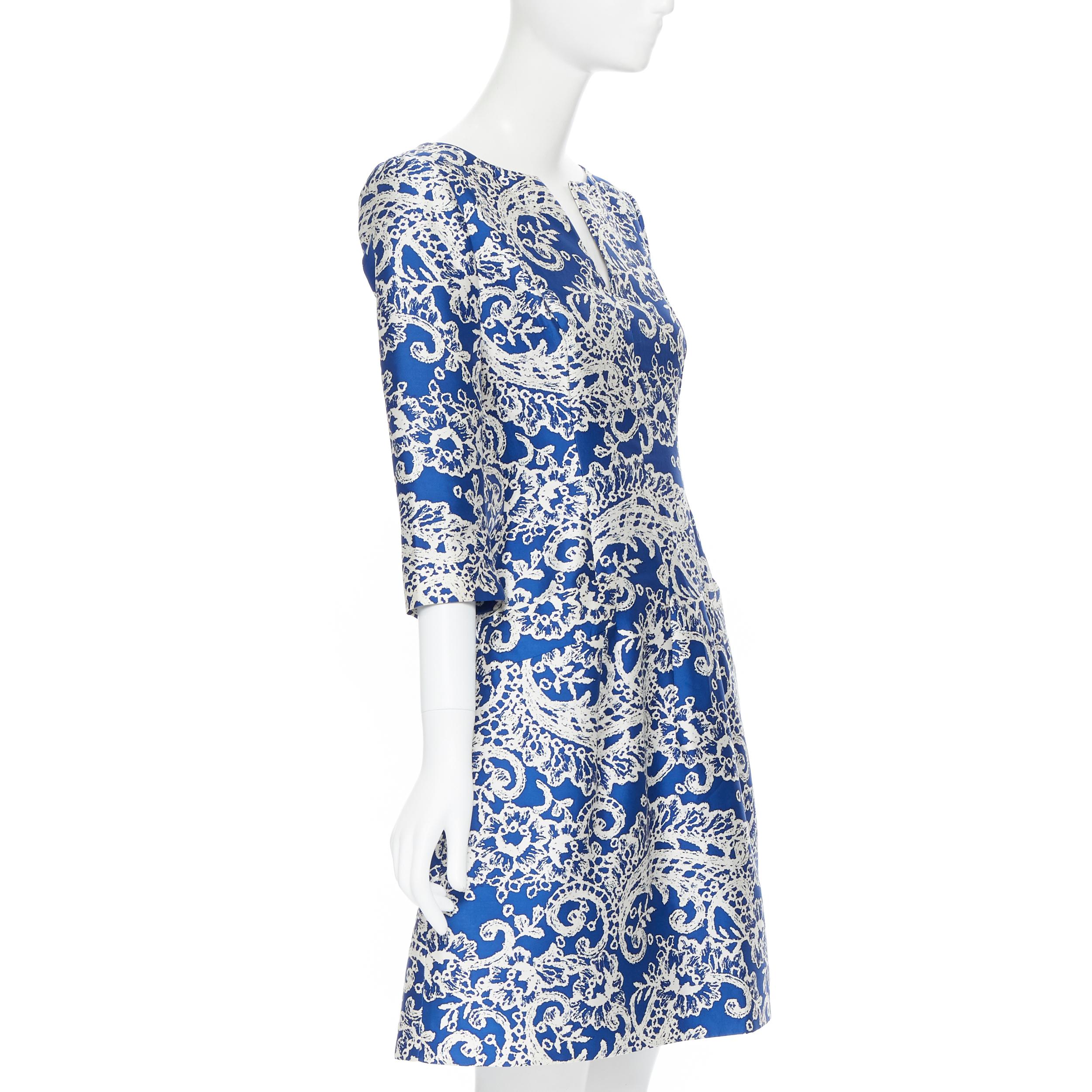 Women's OSCAR DE LA RENTA SS14 blue white baroque print V-neck dual pocket dress US0 XS