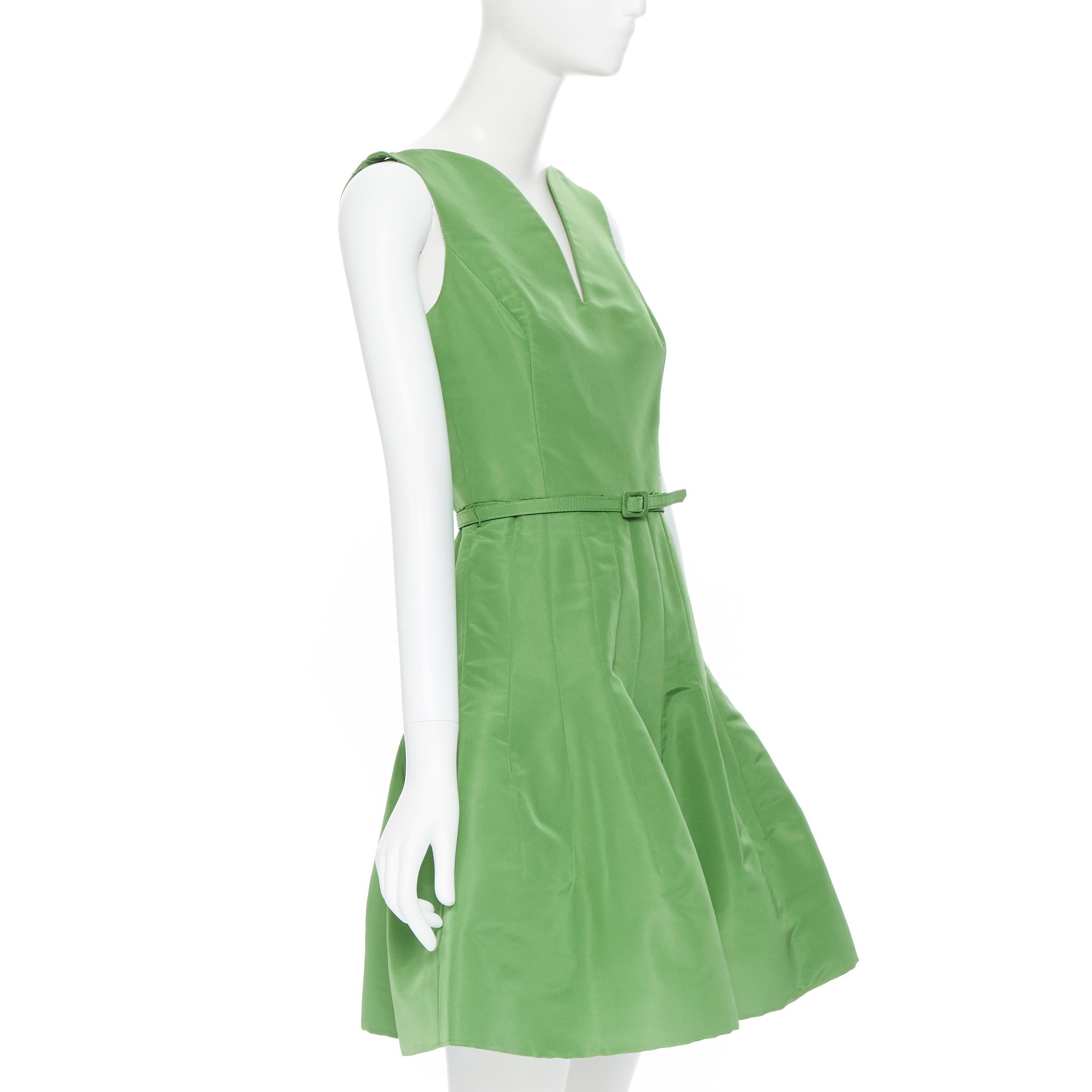 Green OSCAR DE LA RENTA SS15 green silk dipped neckline belted fit flare dress US0 XS