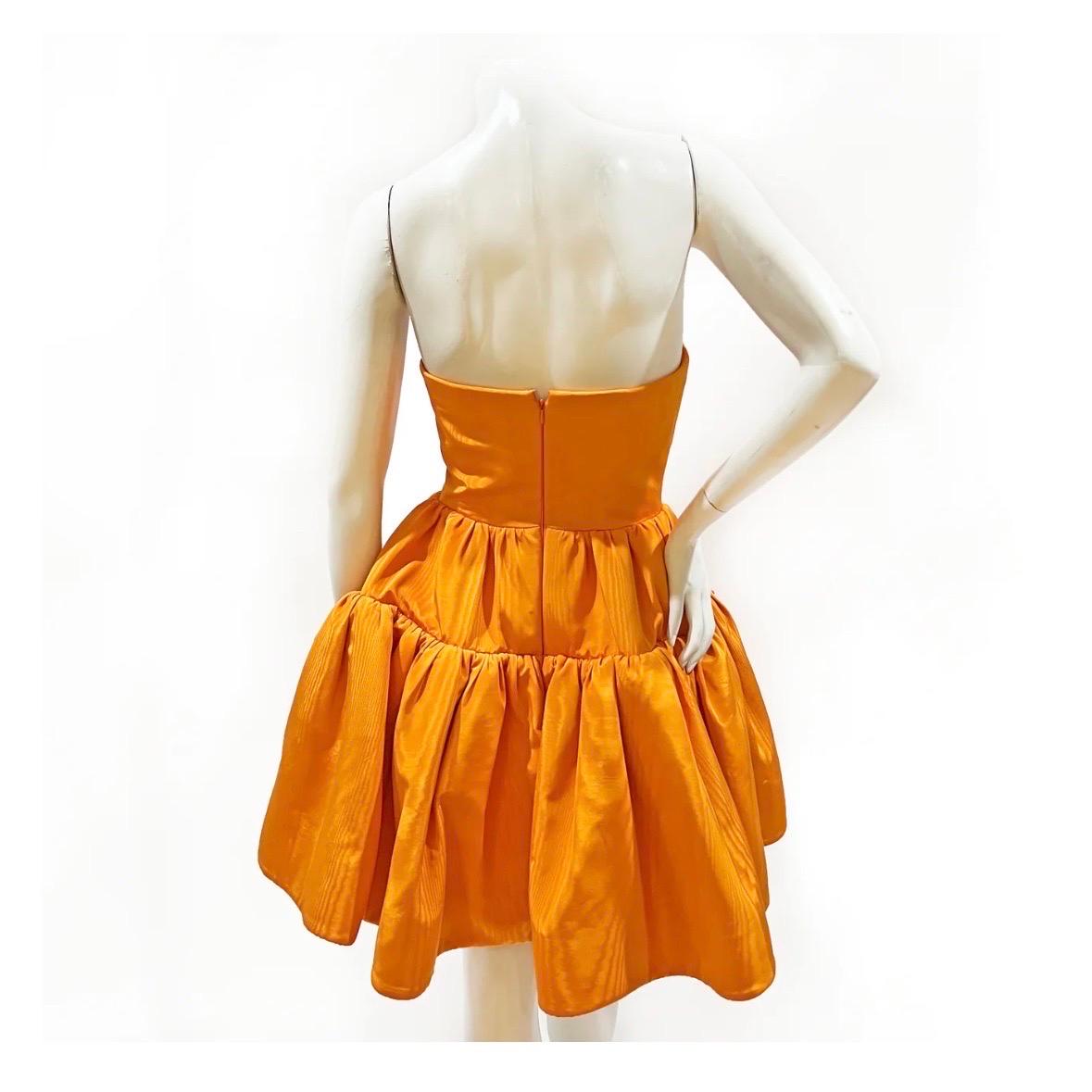 Oscar de la Renta Strapless Flared Mini Dress Spring2022 In Excellent Condition In Los Angeles, CA