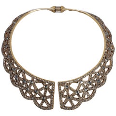 Oscar de la Renta Swarovski Smoky Gray Crystal Collar Necklace In Gold