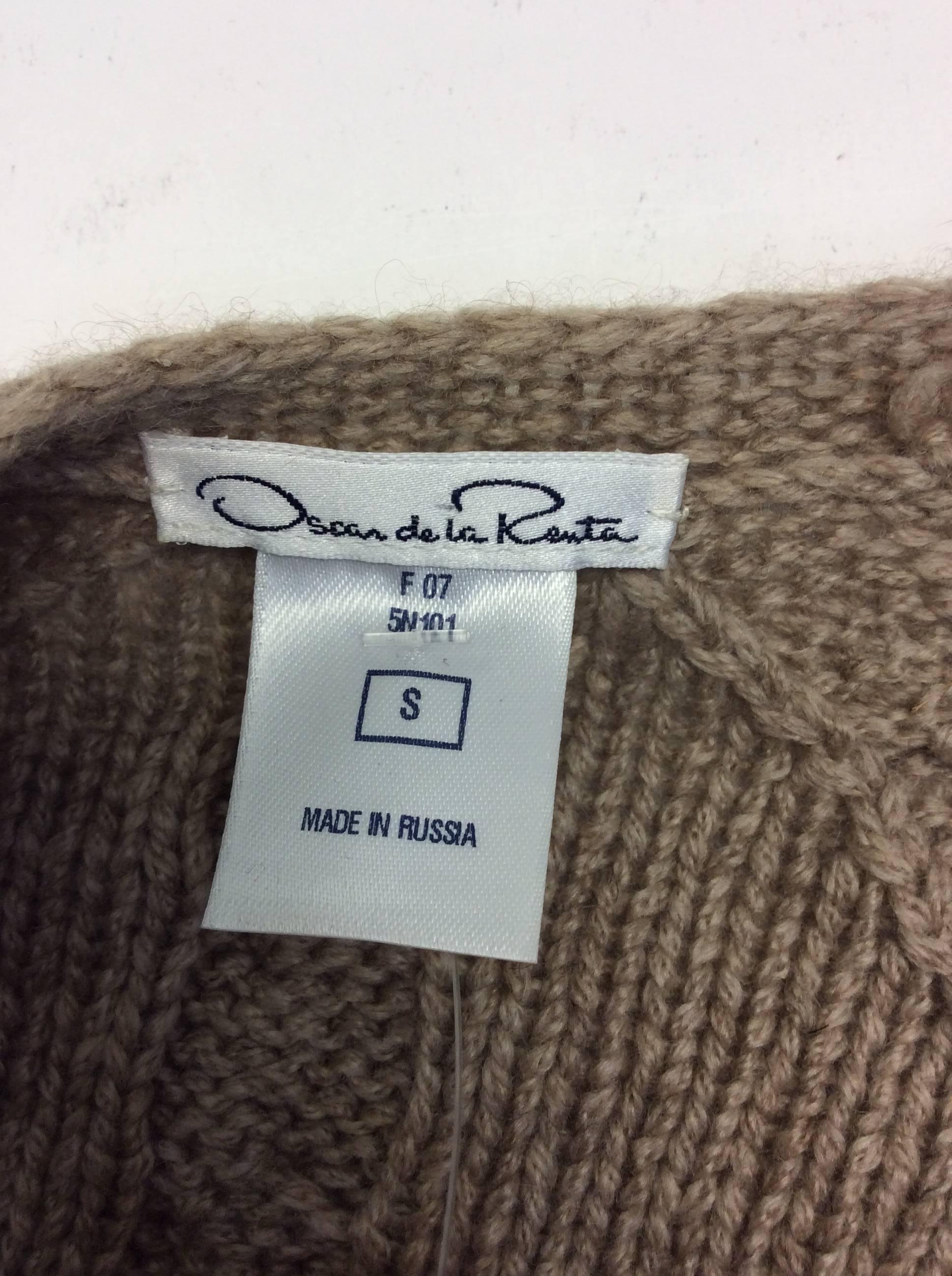 Oscar De La Renta Tan Knit Cashmere Cardigan For Sale 4