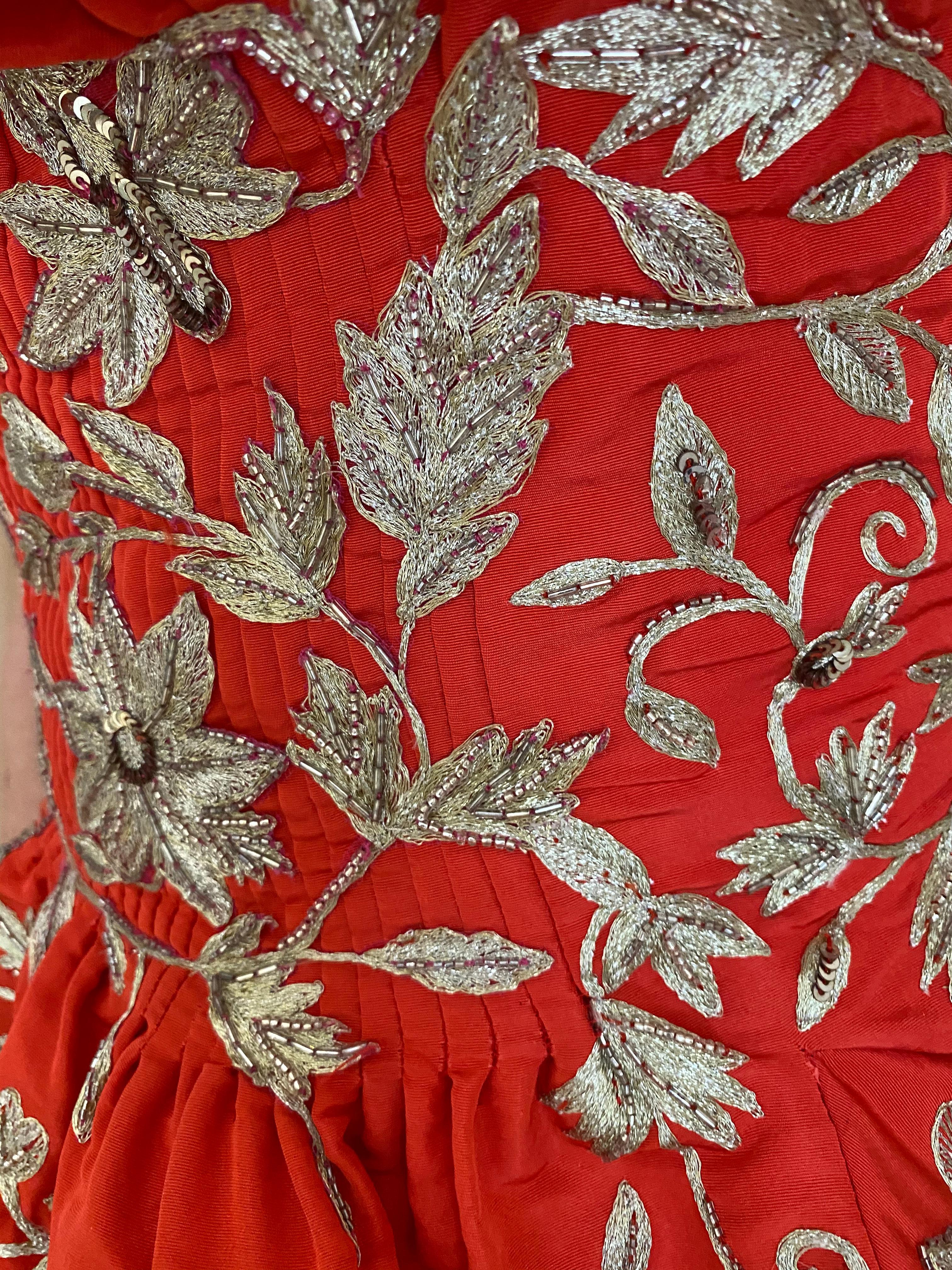 De las mujeres Oscar De La Renta Vestido de seda rojo mandarina bordado
