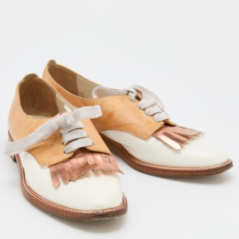 Oscar de la Renta Tricolor Leather Fringe Detail Lace Up Derby Size 39 In Good Condition In Dubai, Al Qouz 2