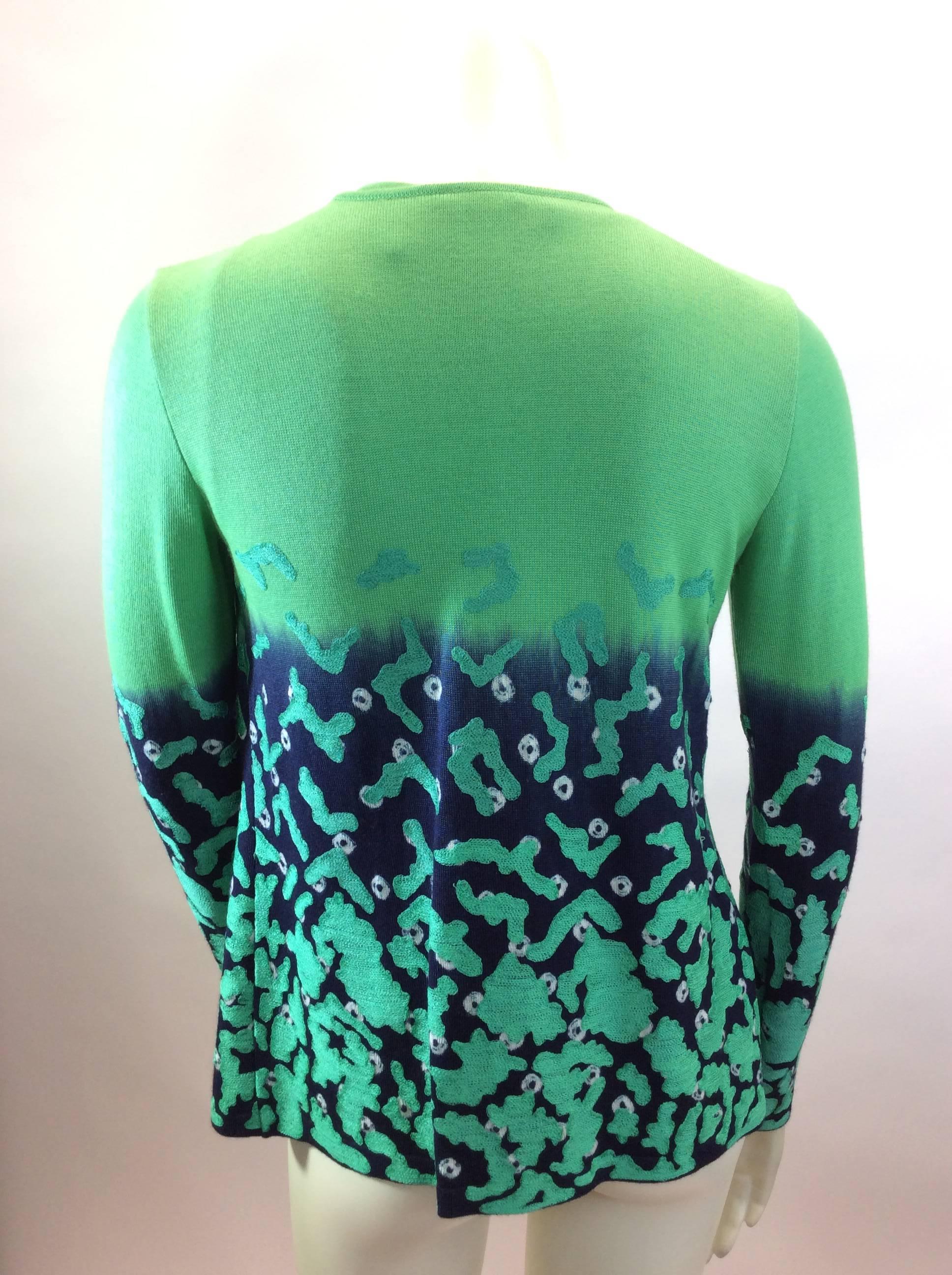 Oscar de la Renta Two Piece Green Sweater Set In Excellent Condition For Sale In Narberth, PA