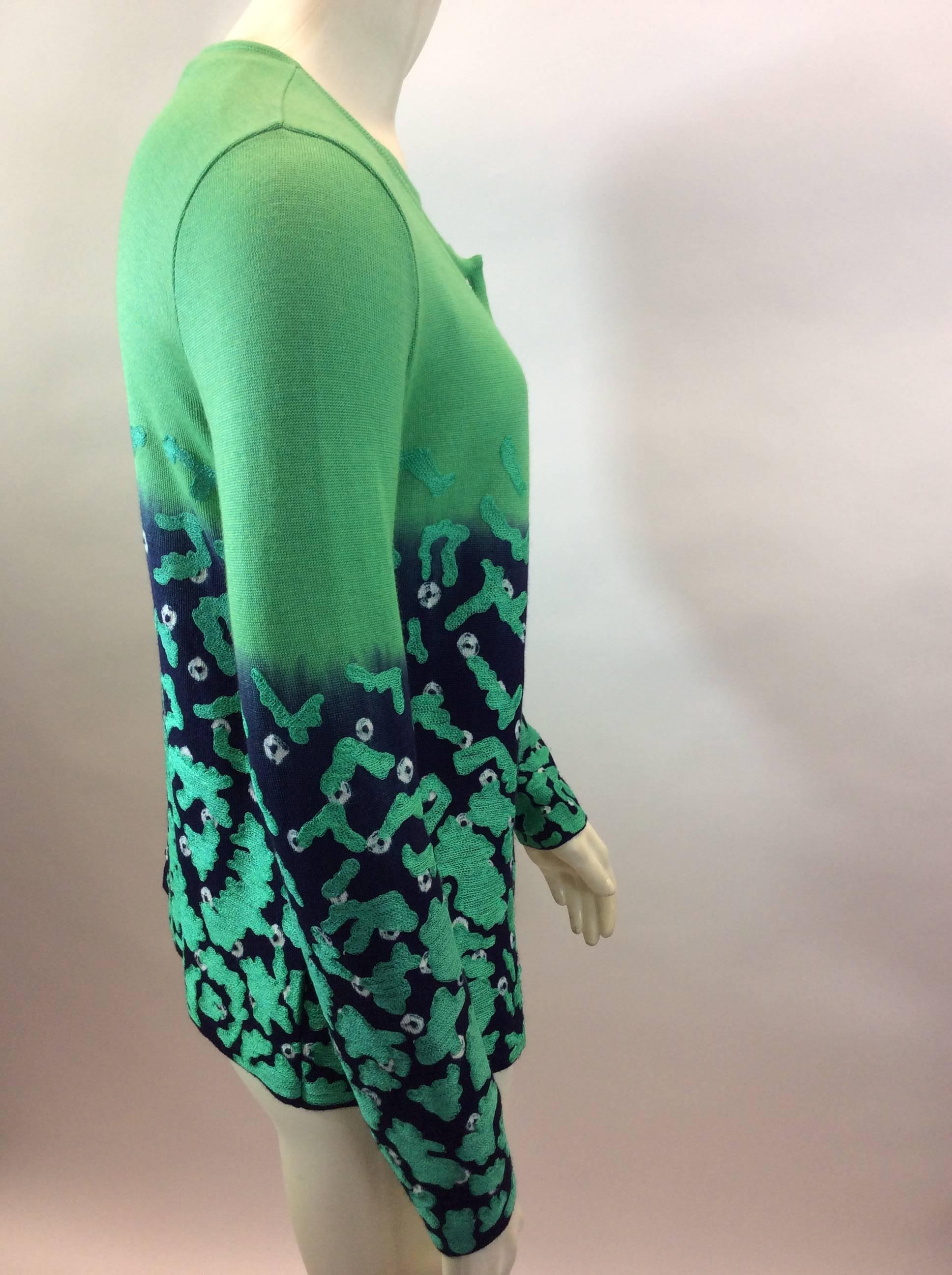 Women's Oscar de la Renta Two Piece Green Sweater Set For Sale