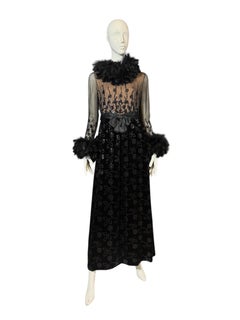 Oscar De La Renta Velvet Couture 1970 Pailletten-Straußenfeder-Kleid (Vogue mag)