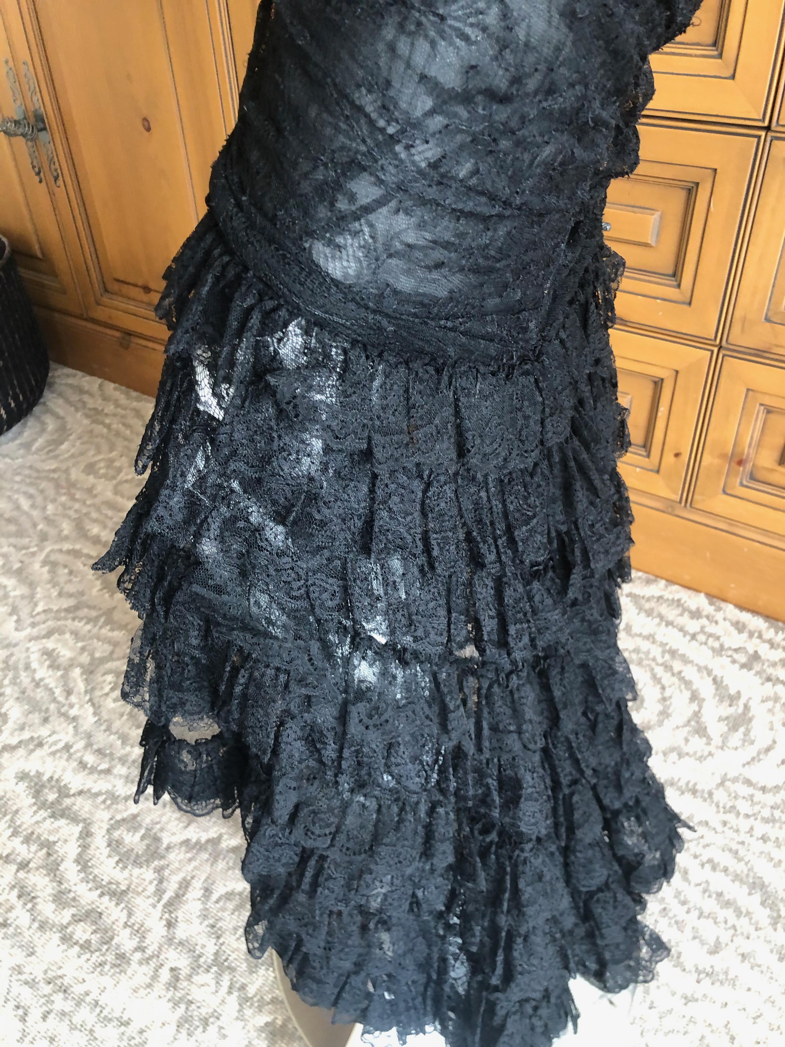 Women's  Oscar de la Renta Vintage 1980's Black Lace Evening Dress with Flamenco Ruffles For Sale