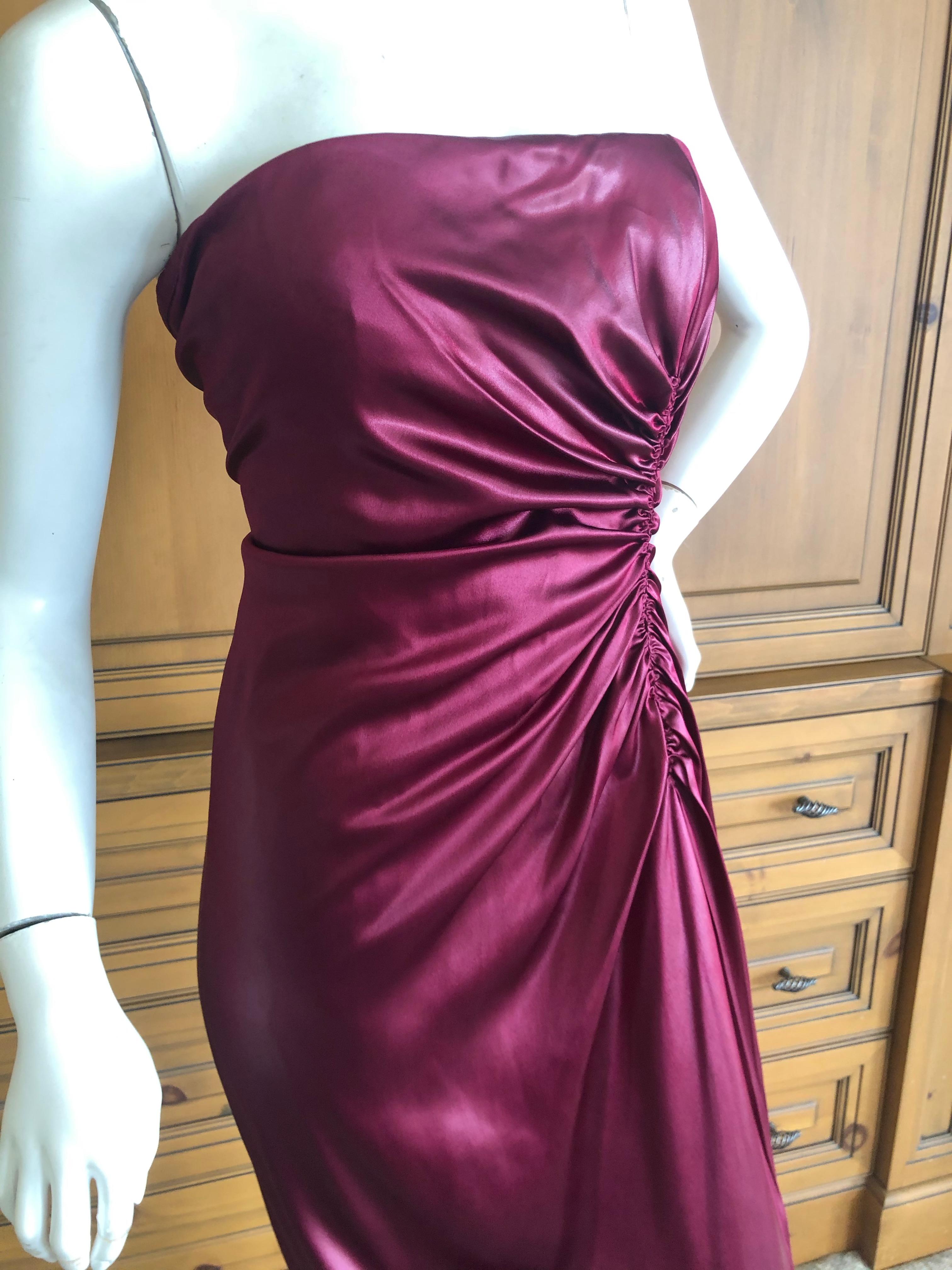 Oscar de la Renta Vintage 80's Strapless Red Evening Dress with Built in Corset  In Good Condition For Sale In Cloverdale, CA
