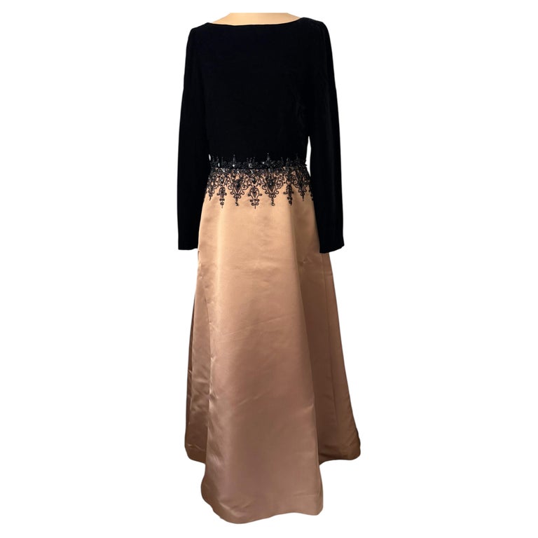 Oscar de la Renta Vintage 90s Formal Dress Champagne Gold Black Lace Long Sleeve For Sale at 1stDibs