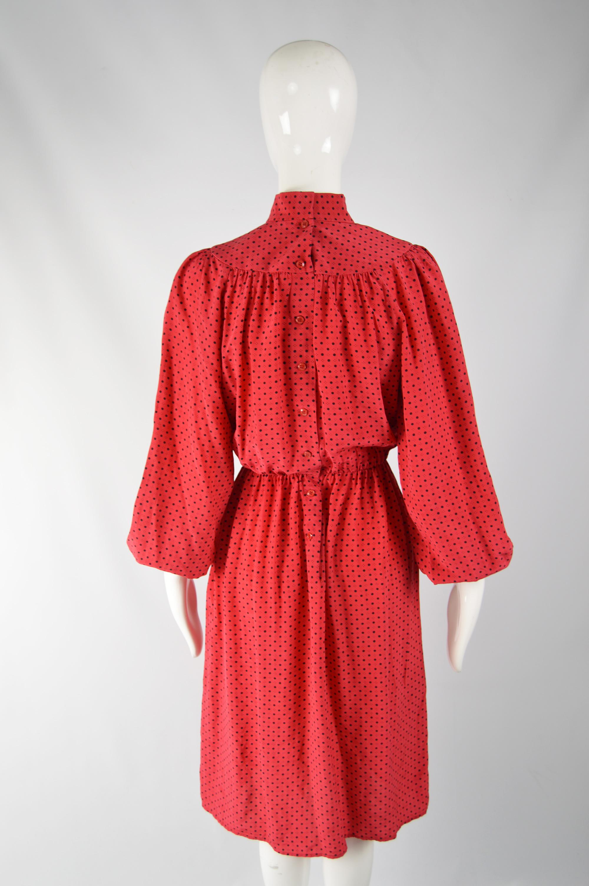 Oscar de la Renta Vintage Red Silk Puffed Sleeve Dress For Sale 3
