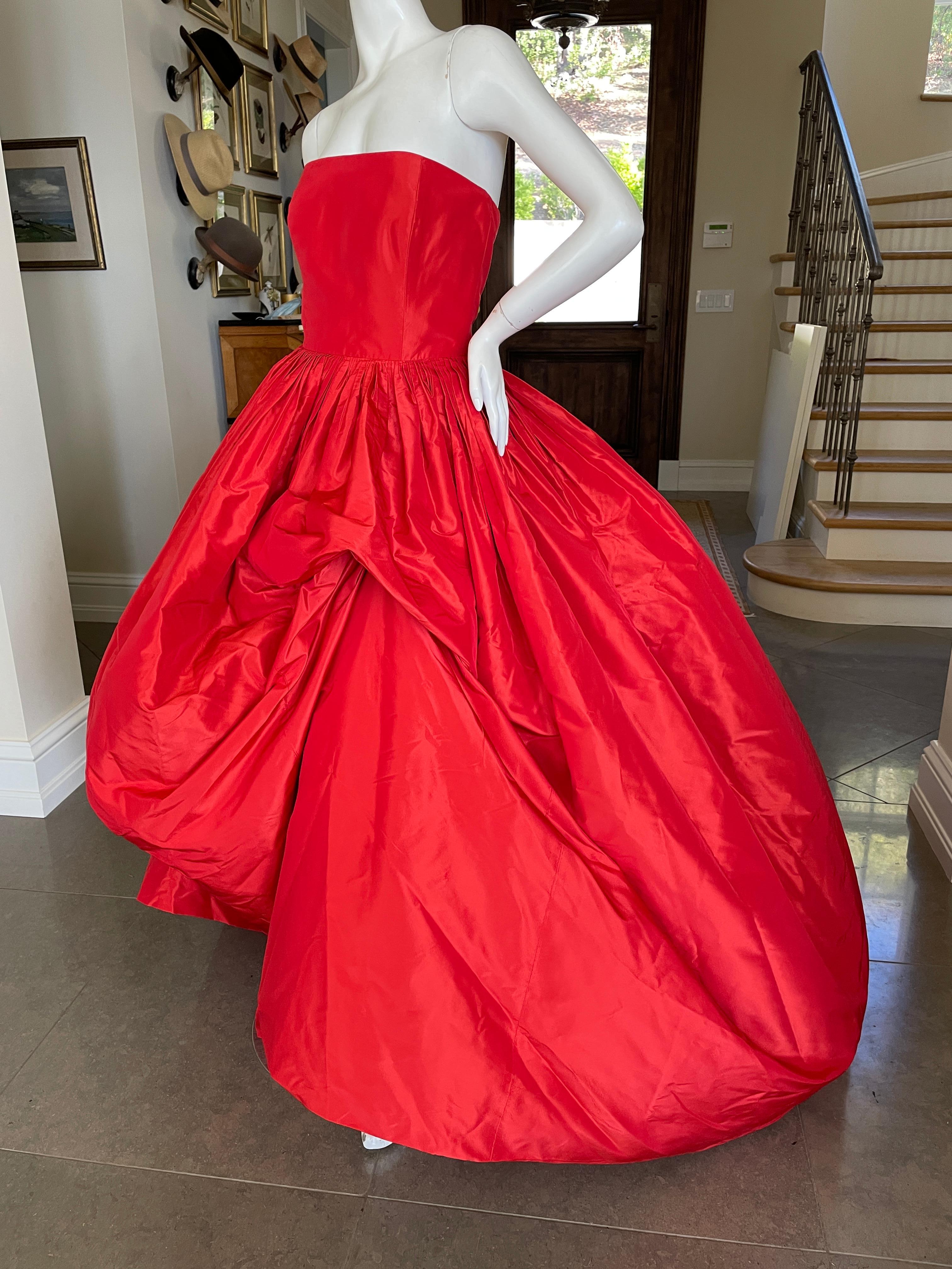 Oscar de la Renta Vintage Strapless Red Ballgown For Sale 3