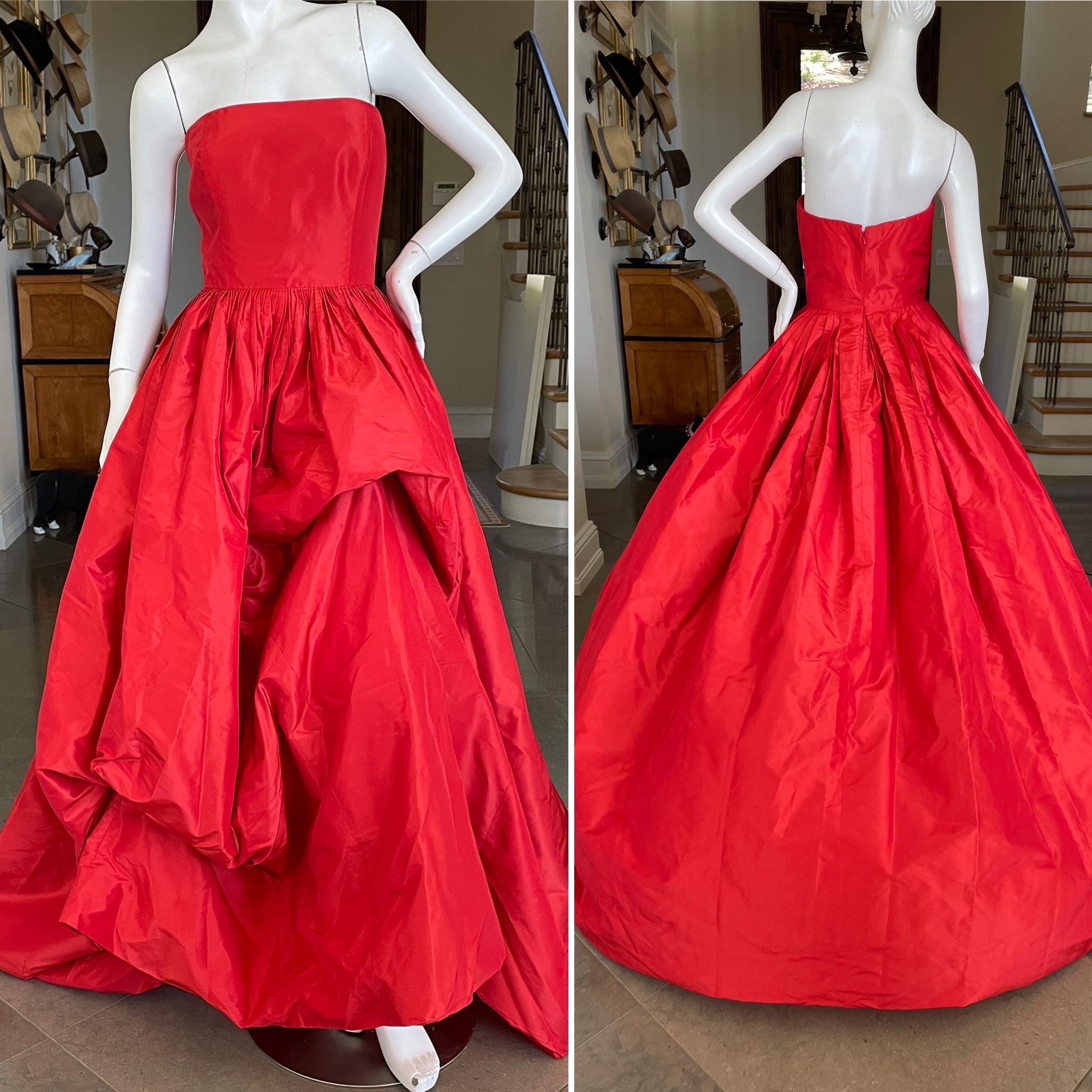 oscar de la renta red gown