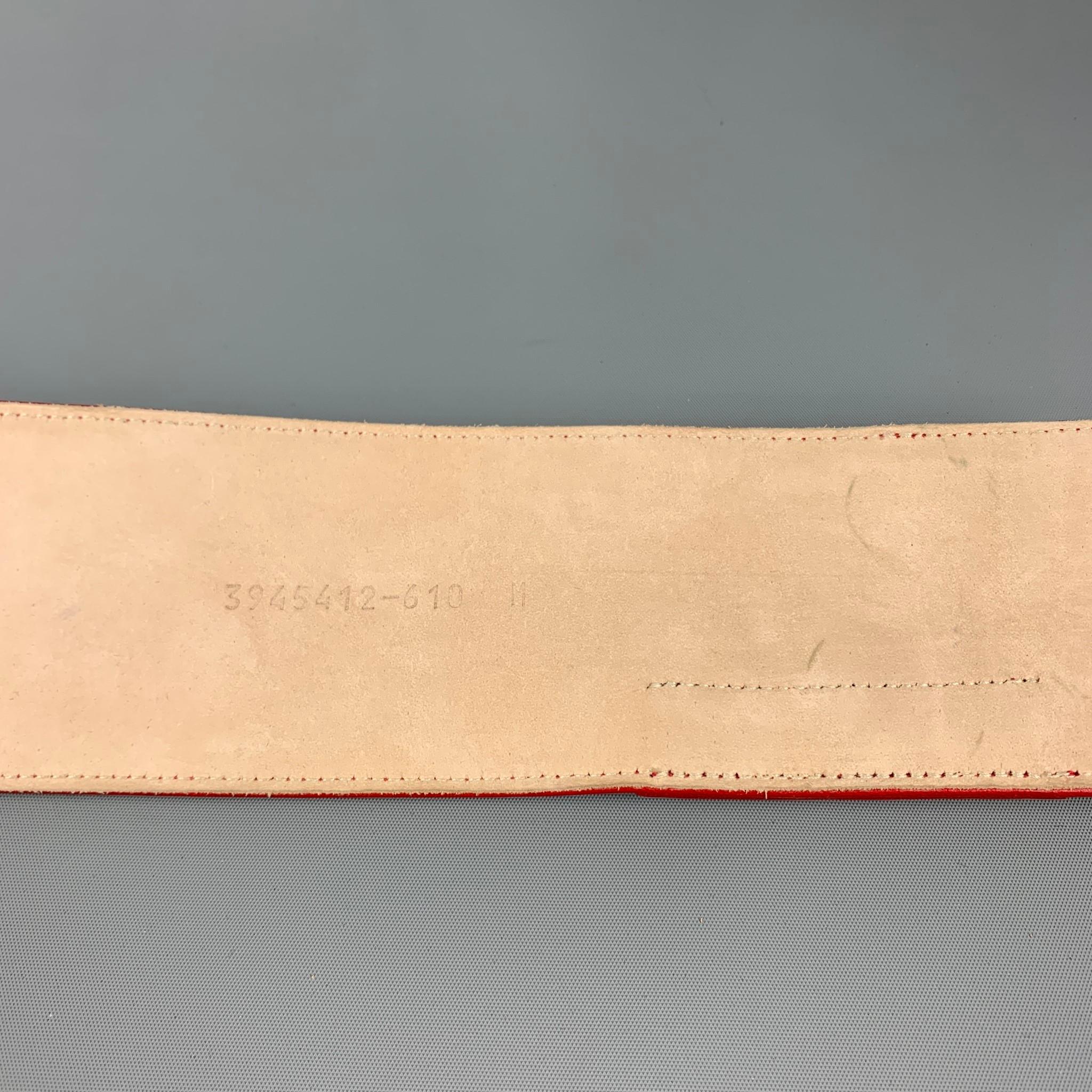 OSCAR DE LA RENTA Waist Size M Red Leather Belt 1
