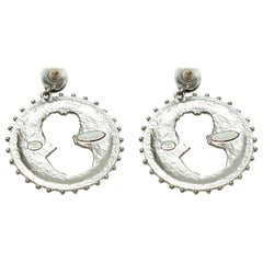 Oscar de la Renta White Cameo Disc Earrings