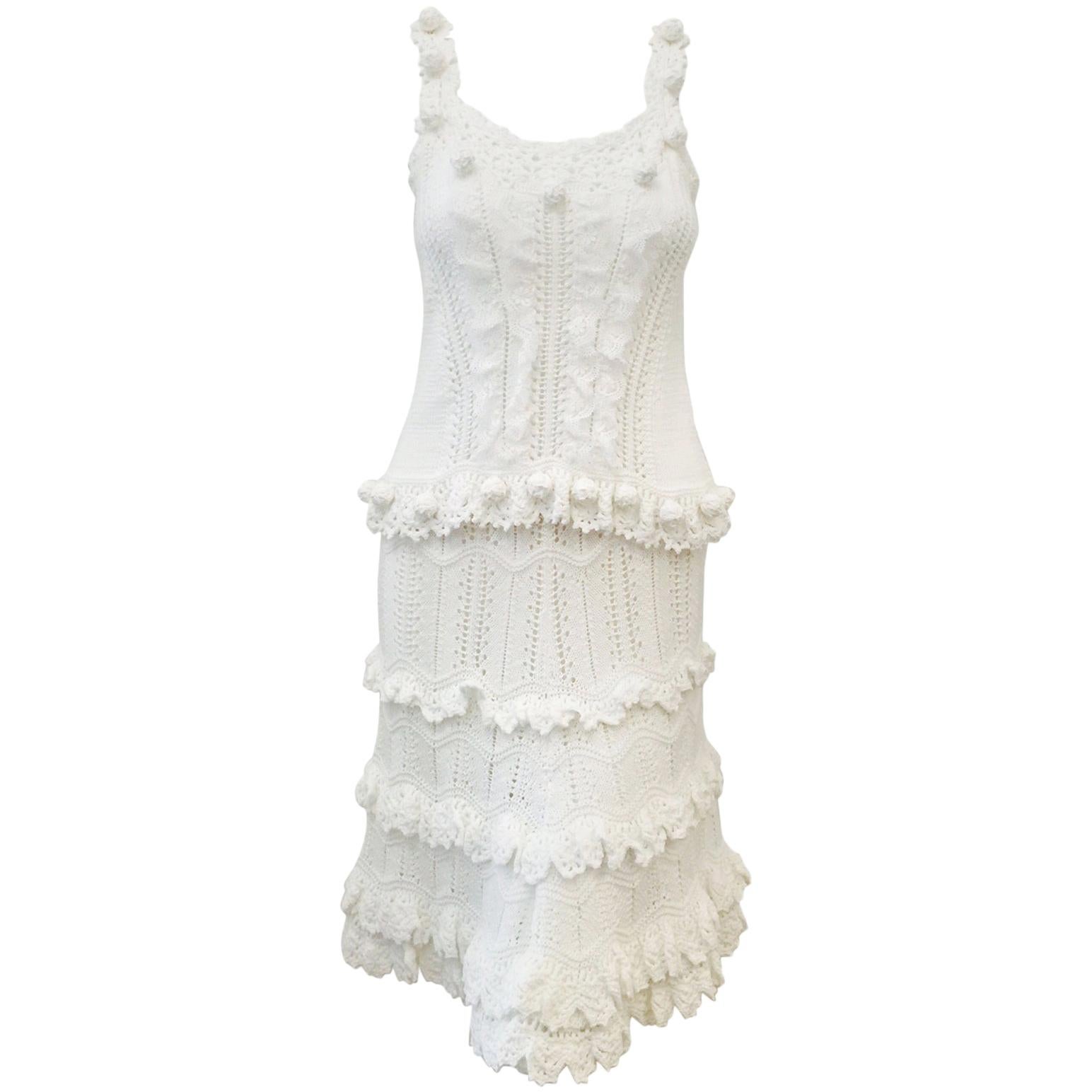 Oscar de la Renta White Cotton Crochet Camisole and Skirt Ensemble Size Medium For Sale