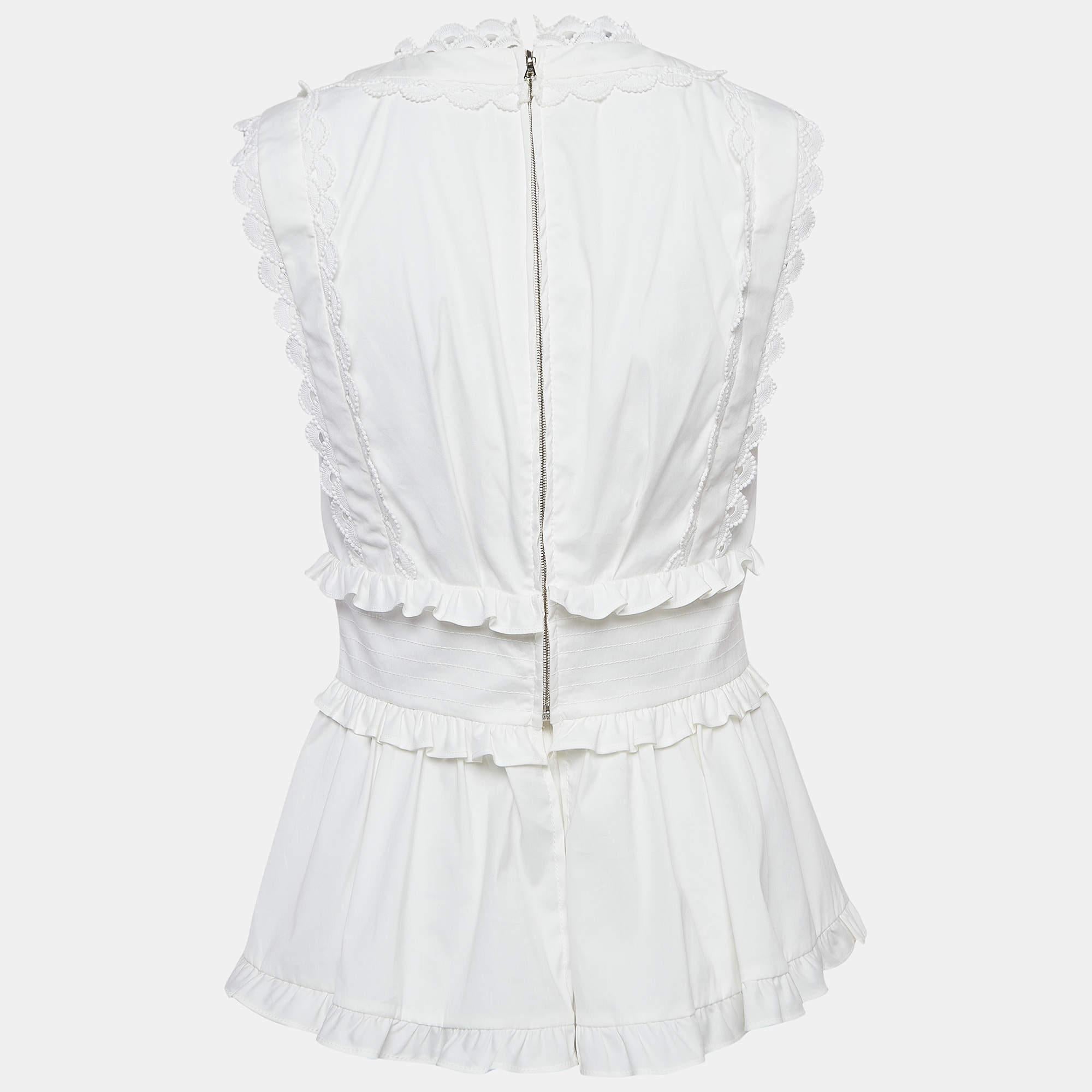 Find great style and comfort while wearing this designer top. Tailored using the best fabric the creation has been given immense detail. Style it with a skirt and heels.
