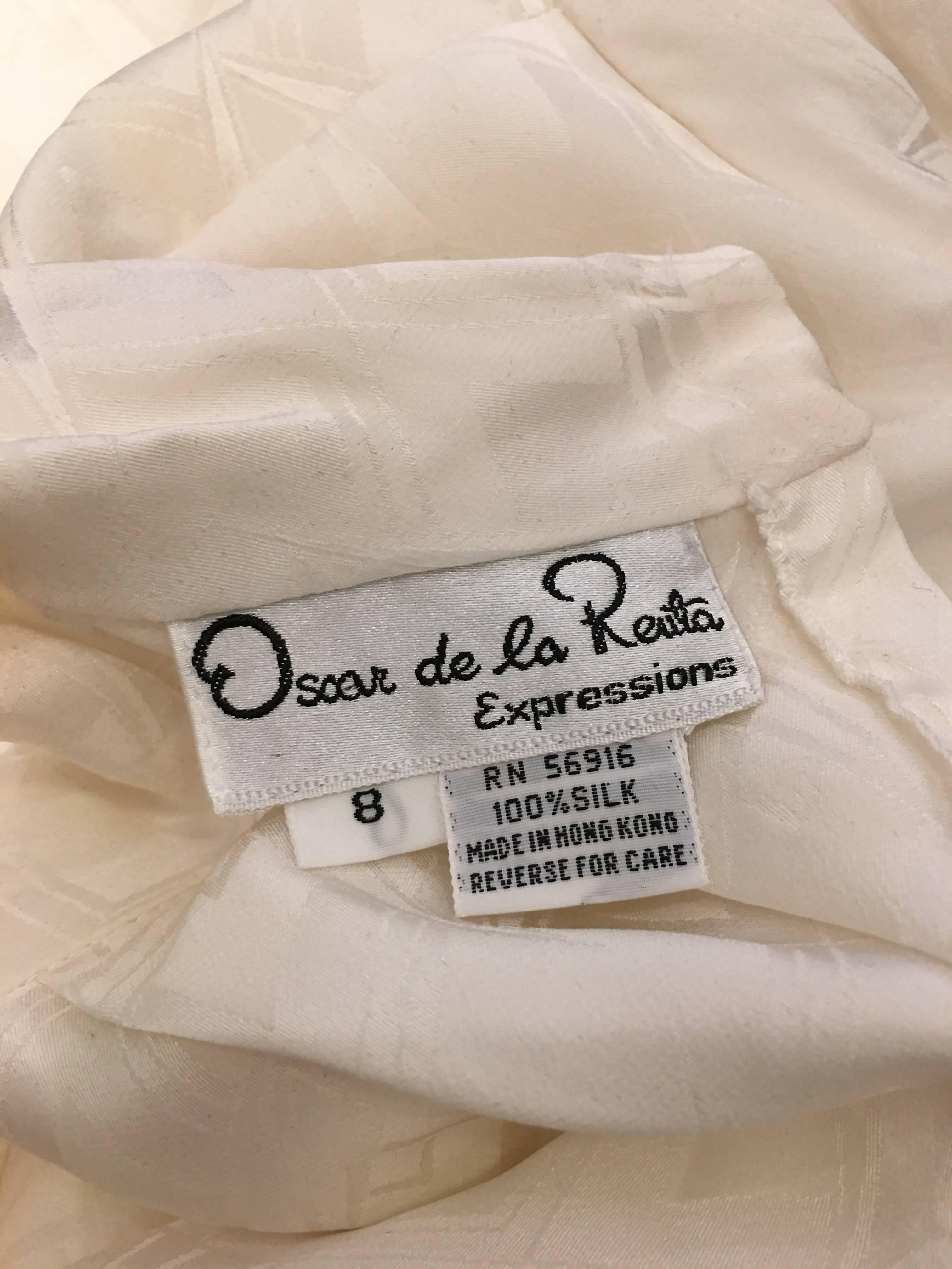Oscar de la Renta White Silk Abstract Blouse, 1990s  For Sale 5