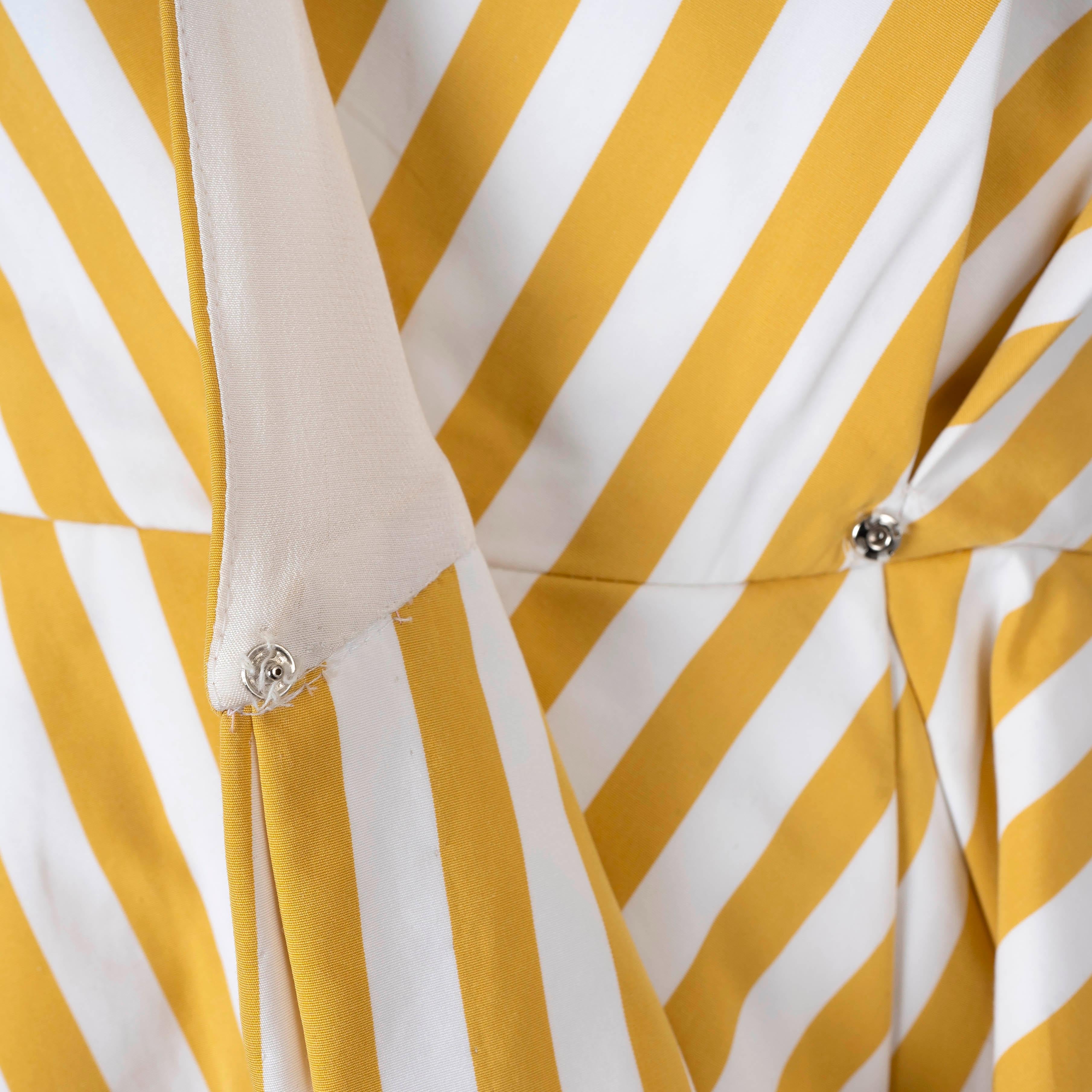 OSCAR DE LA RENTA gelbes & weißes Baumwollhemd 2019 STRIPE PEPLUM Shirt XS im Angebot 1