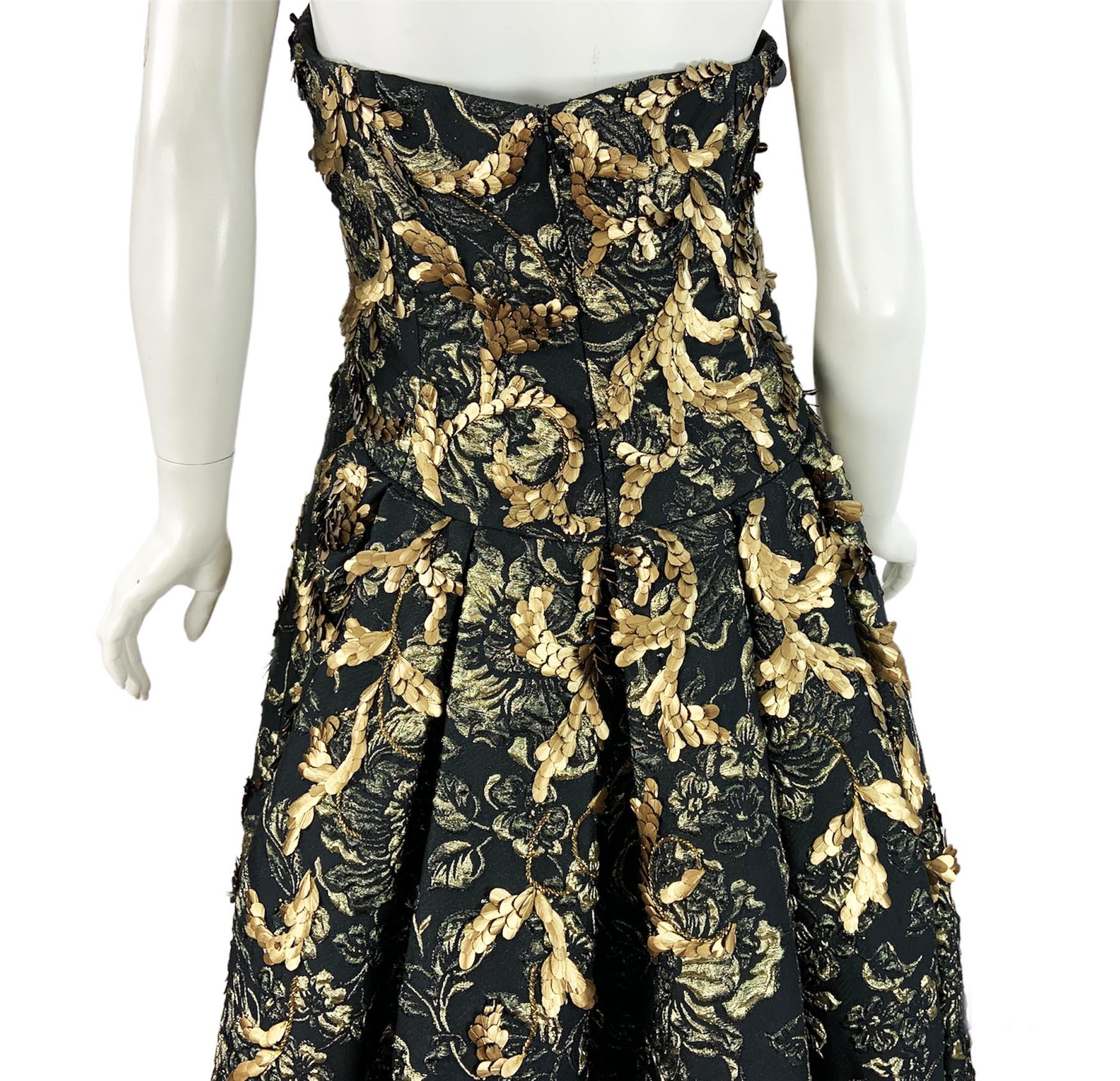 Oscar de la Renta H/W 2014 Laufsteg Museum Roter Teppich Schwarzes Goldkleid Kleid L / XL im Angebot 11