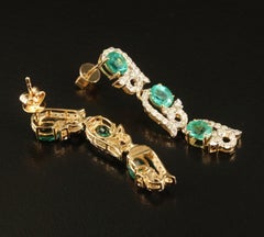 Oscar Friedman / 3.49 Ct Diamond & Colombian Emerald Earrings / 14K