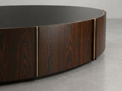 Mesa de centro ovalada «Oscar», hecha a mano en madera y laca