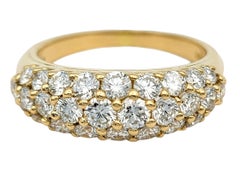 Oscar Hayman Three Row Pavé Diamond Graduated Band Ring in 18 Karat Yellow Gold