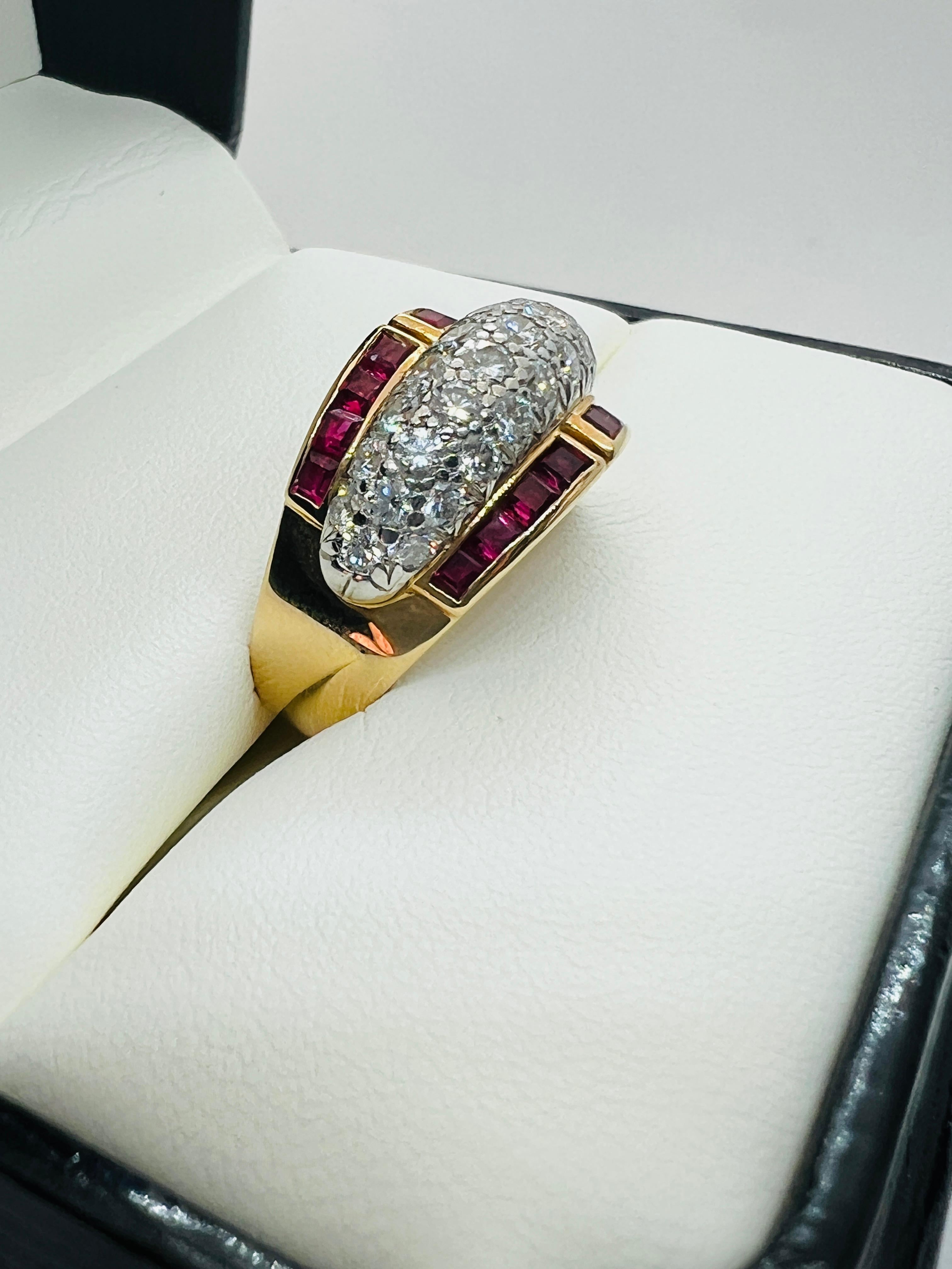 Oscar He-man Brothers Retro 18K Yellow Gold & Platinum Diamond & Ruby Ring  In Excellent Condition For Sale In Birmingham, AL