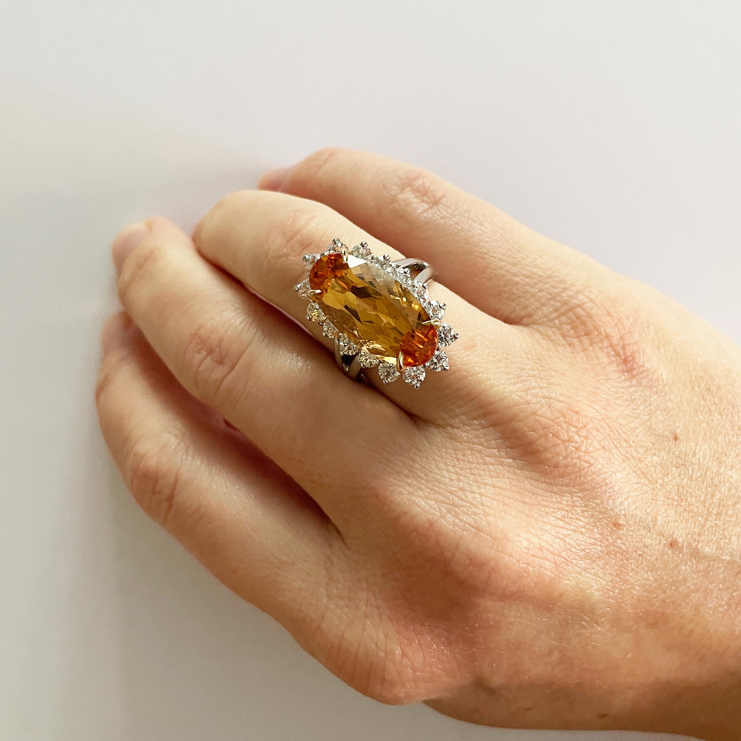 Bague Oscar Heyman 10,75ct Topaze impériale et diamant en vente 5