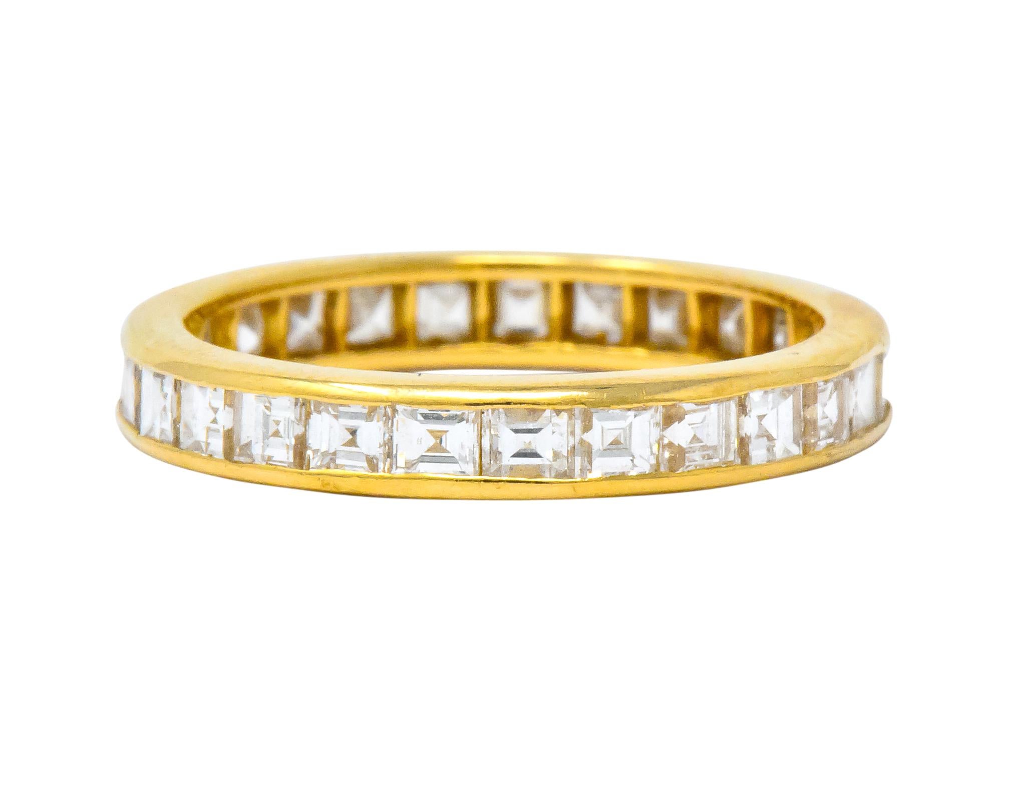 Contemporary Oscar Heyman 1.35 Carat Square Step Diamond 18 Karat Gold Eternity Band Ring