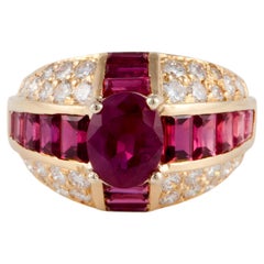 Oscar Heyman 1.68ct Oval Ruby & Diamond Ring in 18K Gold, USA, 1990