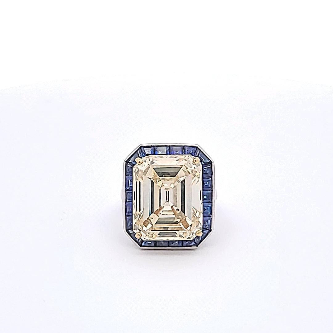 Oscar Heyman, bague cocktail Flyb-SI1 en or 18 carats avec diamants taille émeraude de 17,35 carats en vente 2
