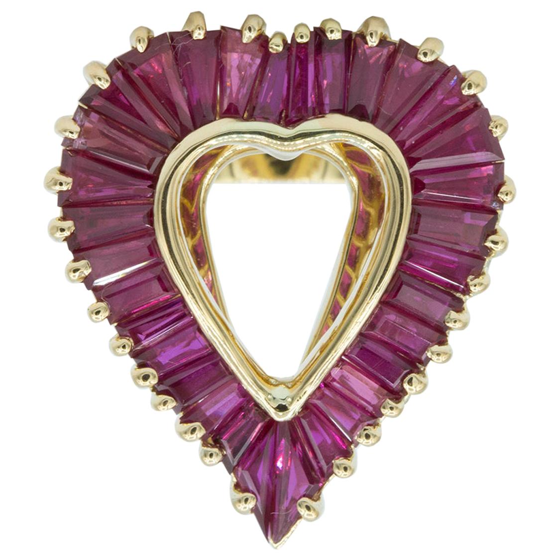 Oscar Heyman 18 Karat Gold Ruby Heart Shaped 'Ballerina' Style Ring