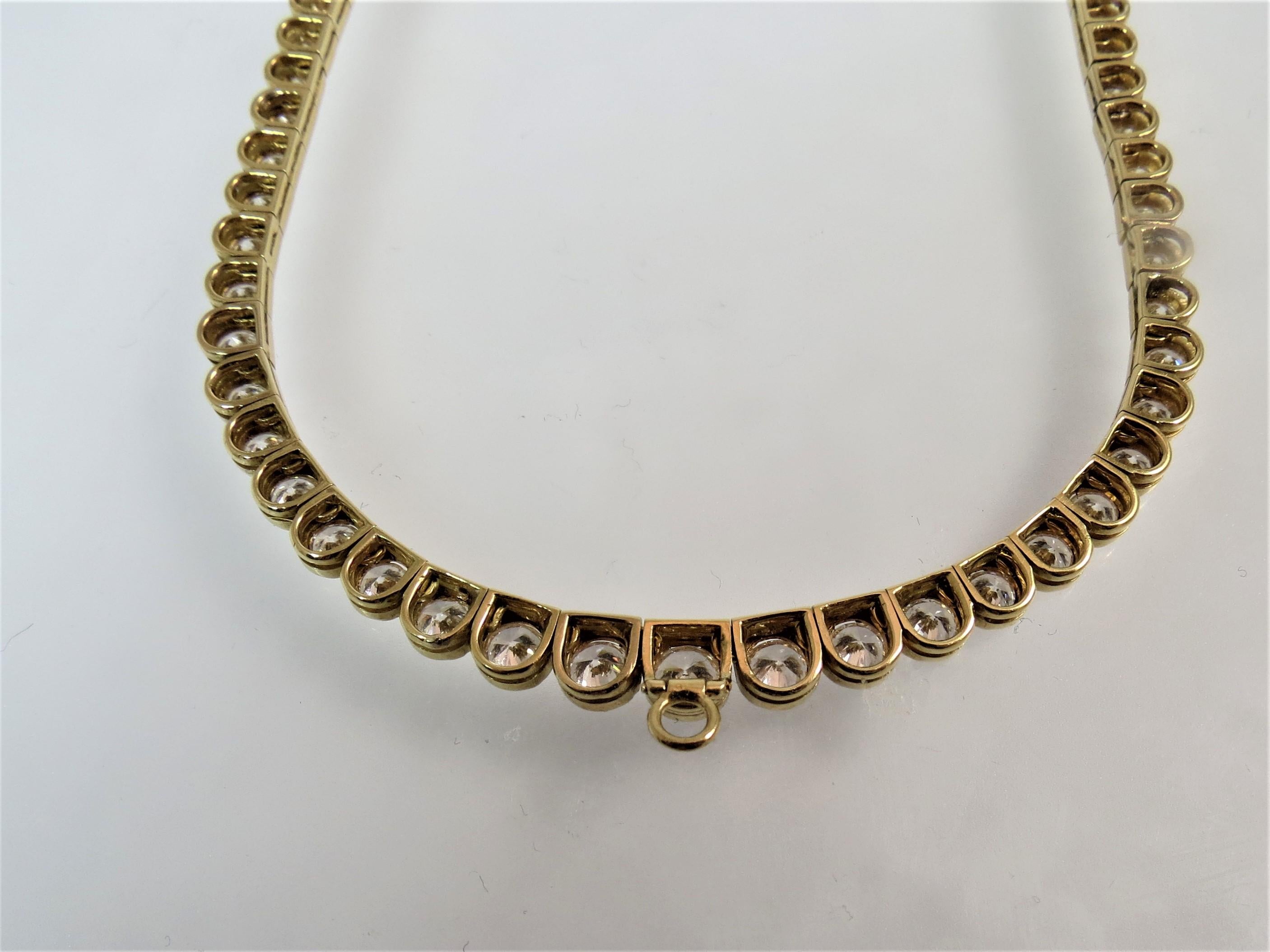 Oscar Heyman 18 Karat Yellow Gold Graduating Prong Set Diamond Necklace In Excellent Condition In Chicago, IL